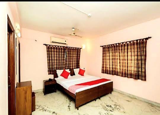 Malik Guest House