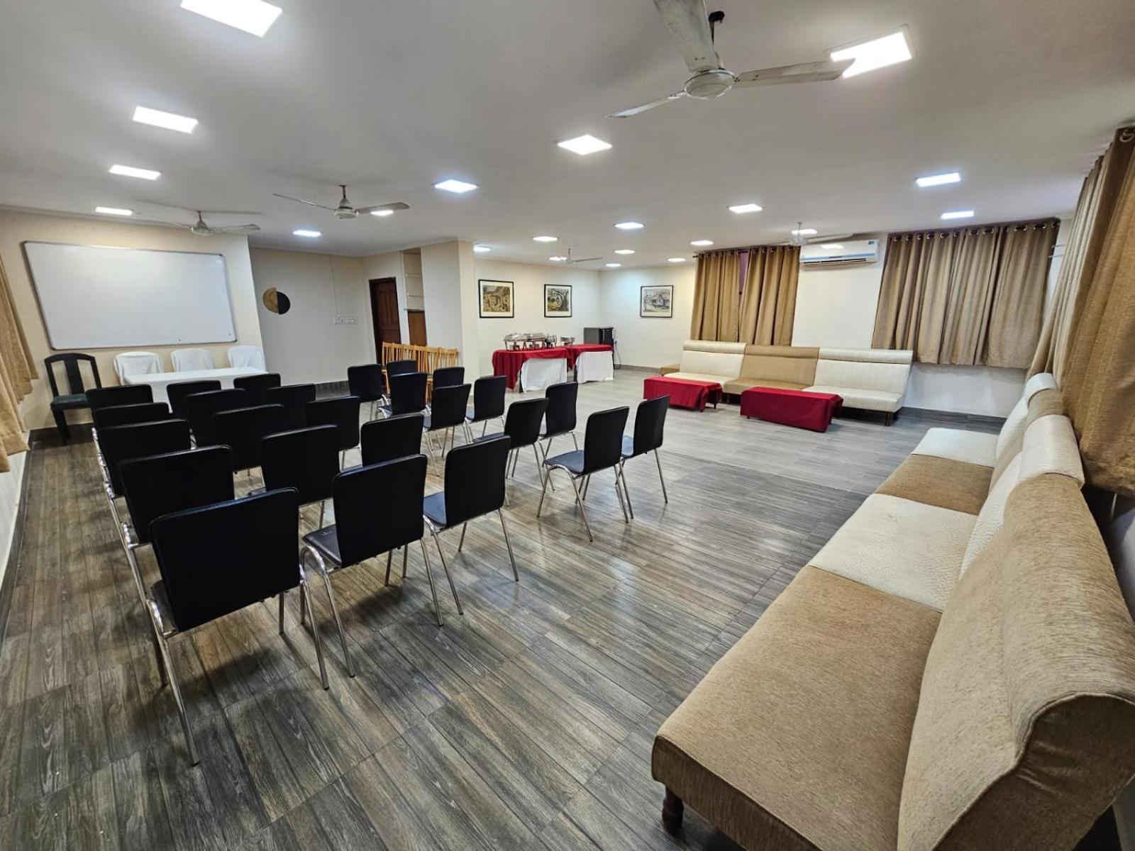 Malik Guest House