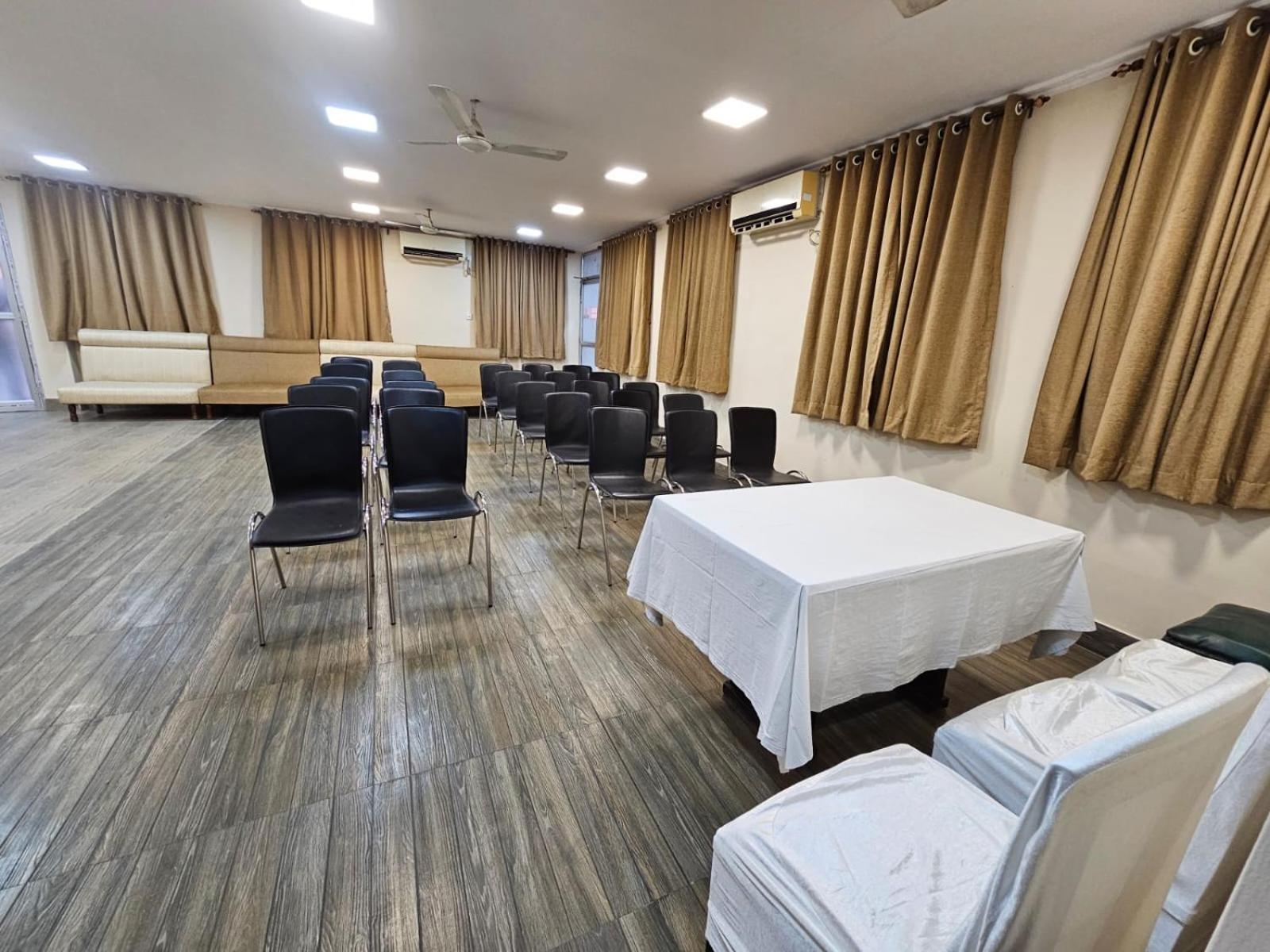 Malik Guest House