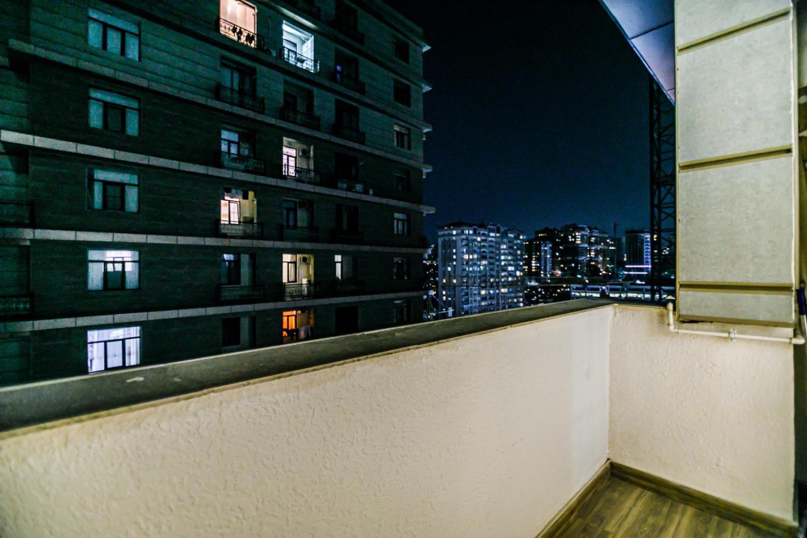 Apartment Super