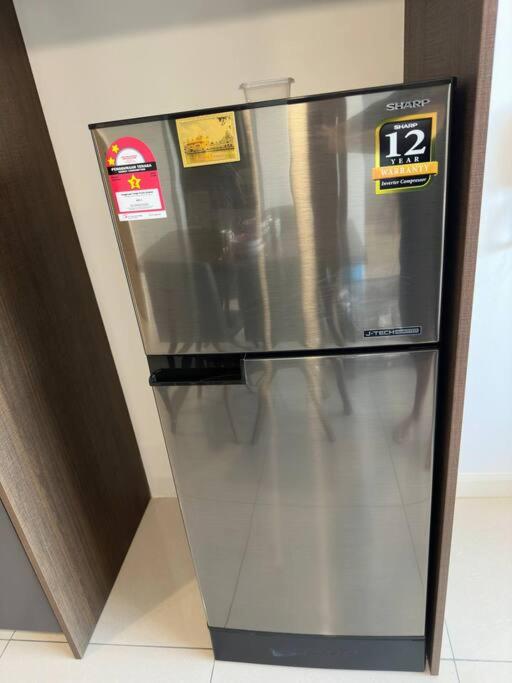 A1804 Grand Medini Studio 100mbps Netflix By STAY photo 4