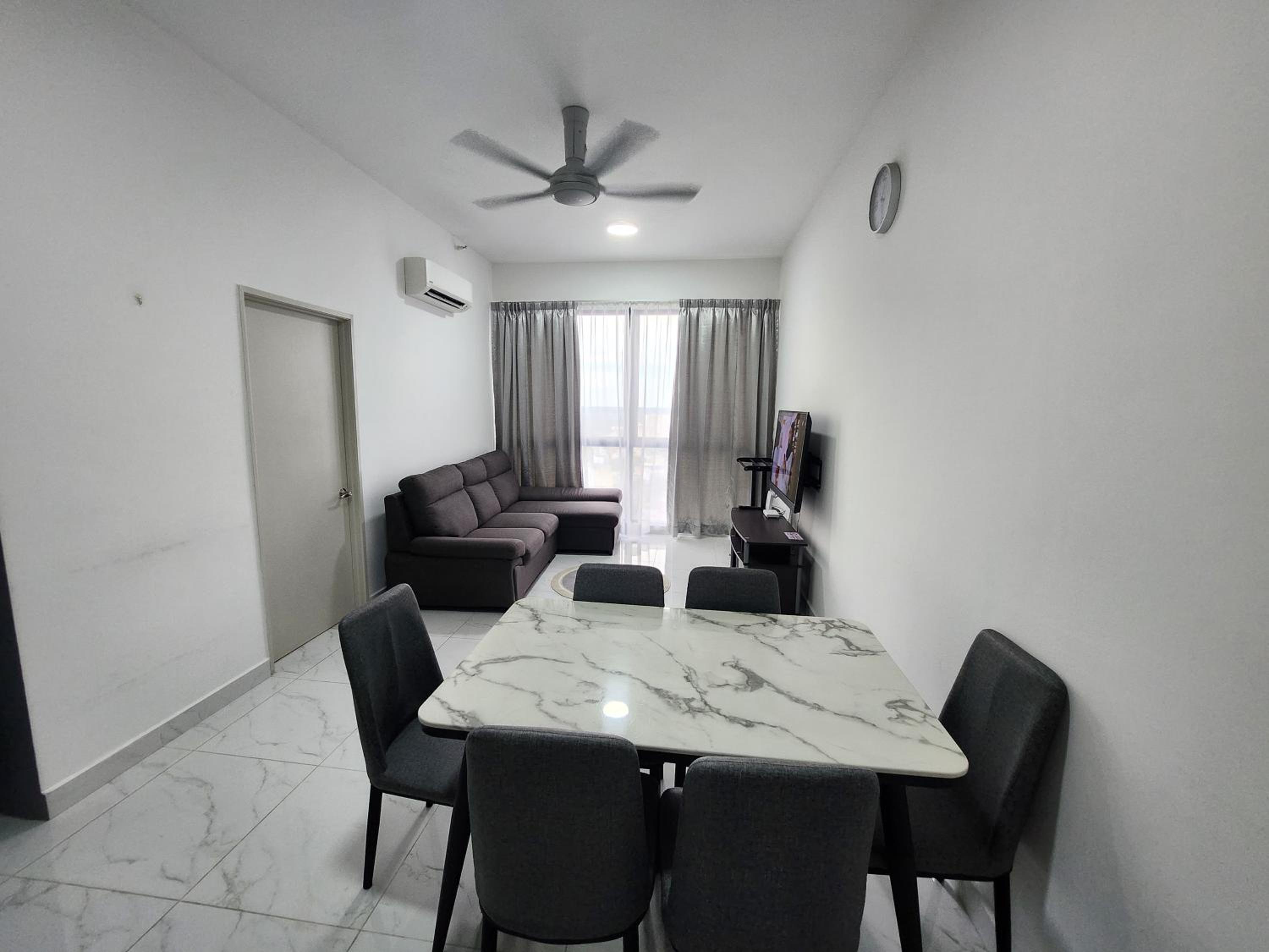 One Bedroom Troika Kota Bharu by AGhome photo 8