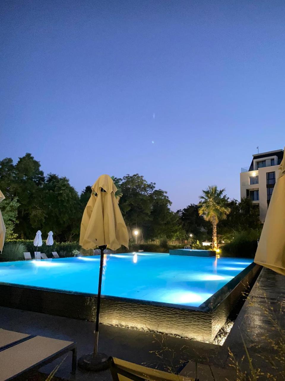 Azur Premium 1