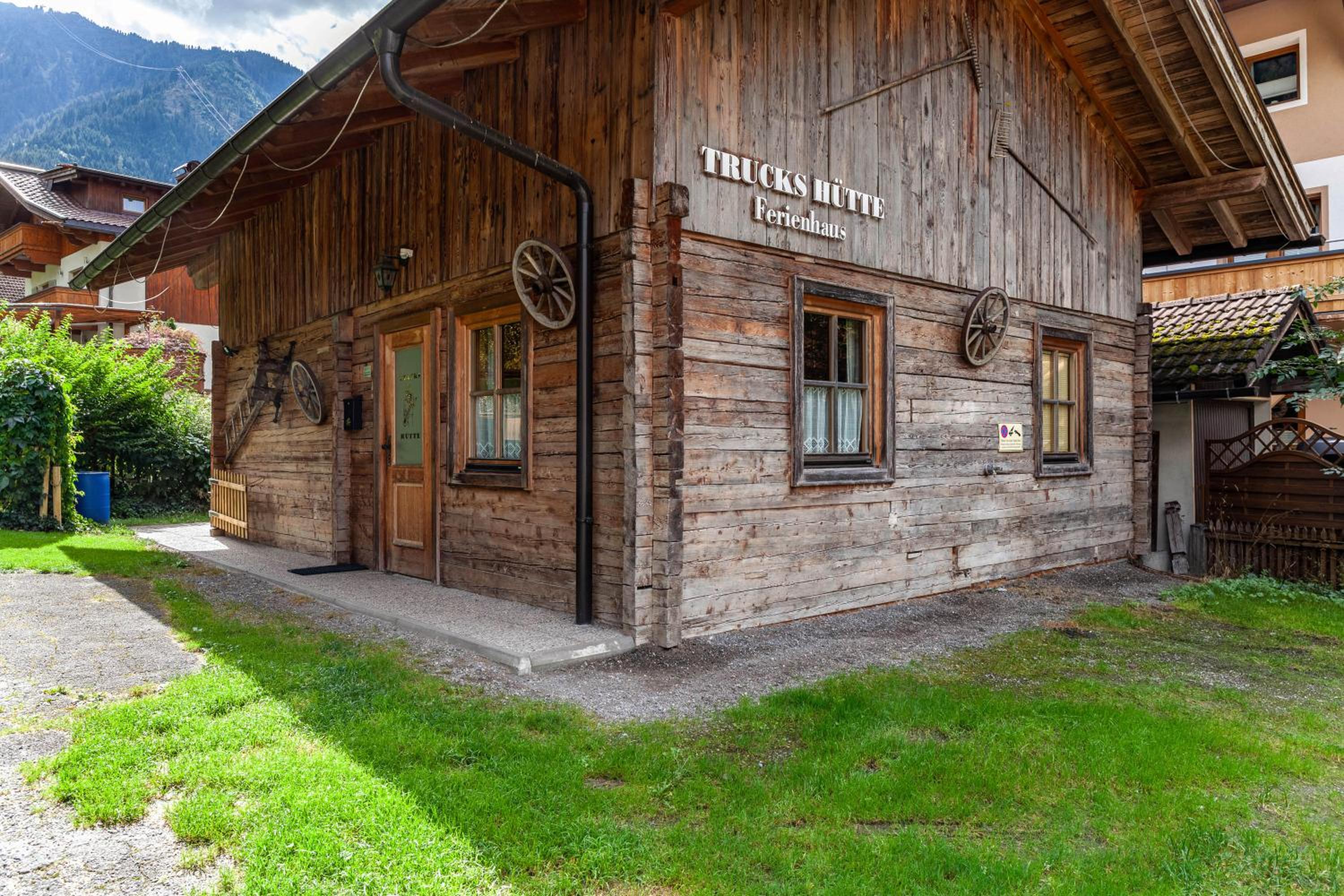 Trucks Hütte