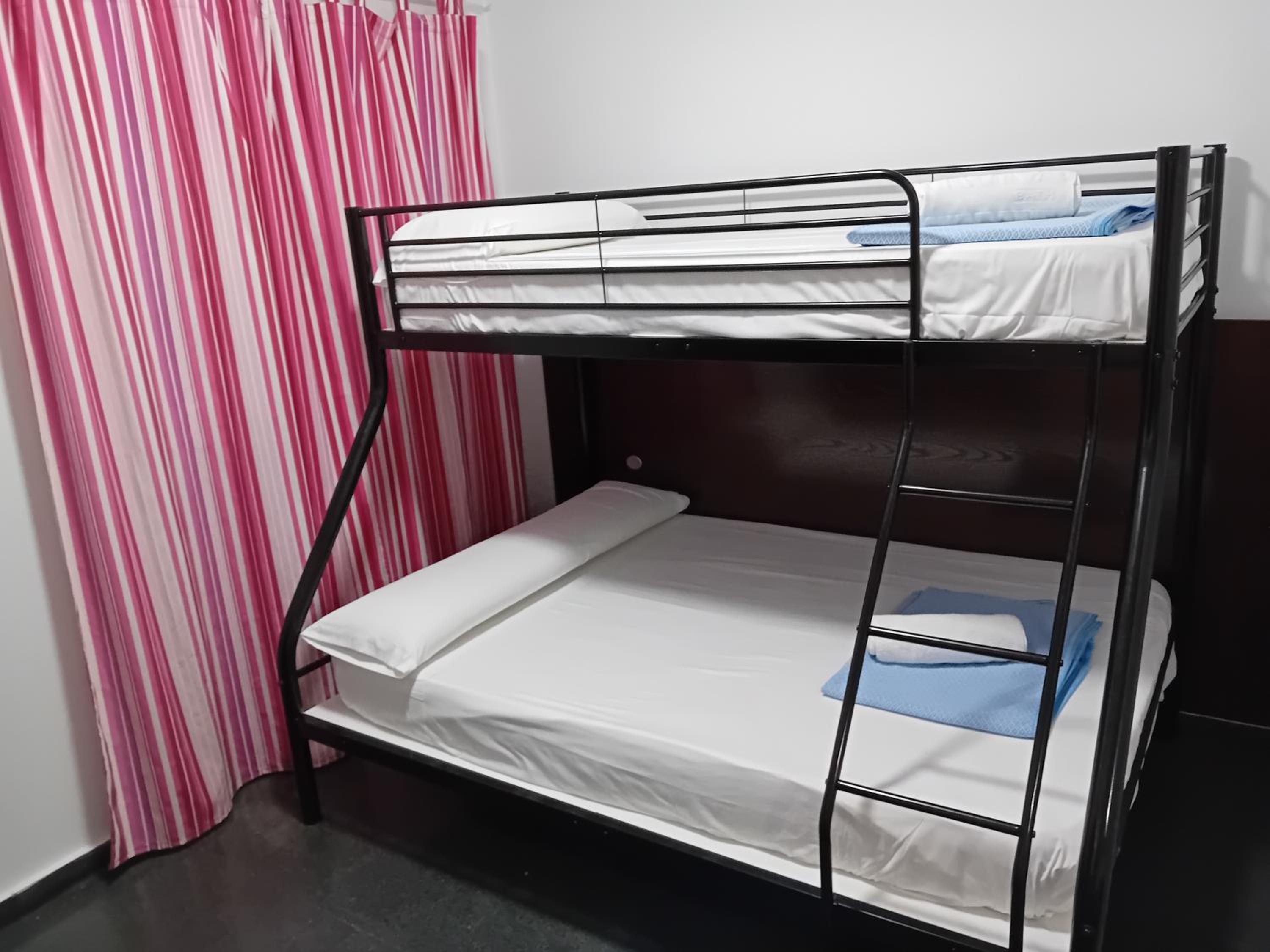 Apartamentos Turísticos Los Ángeles