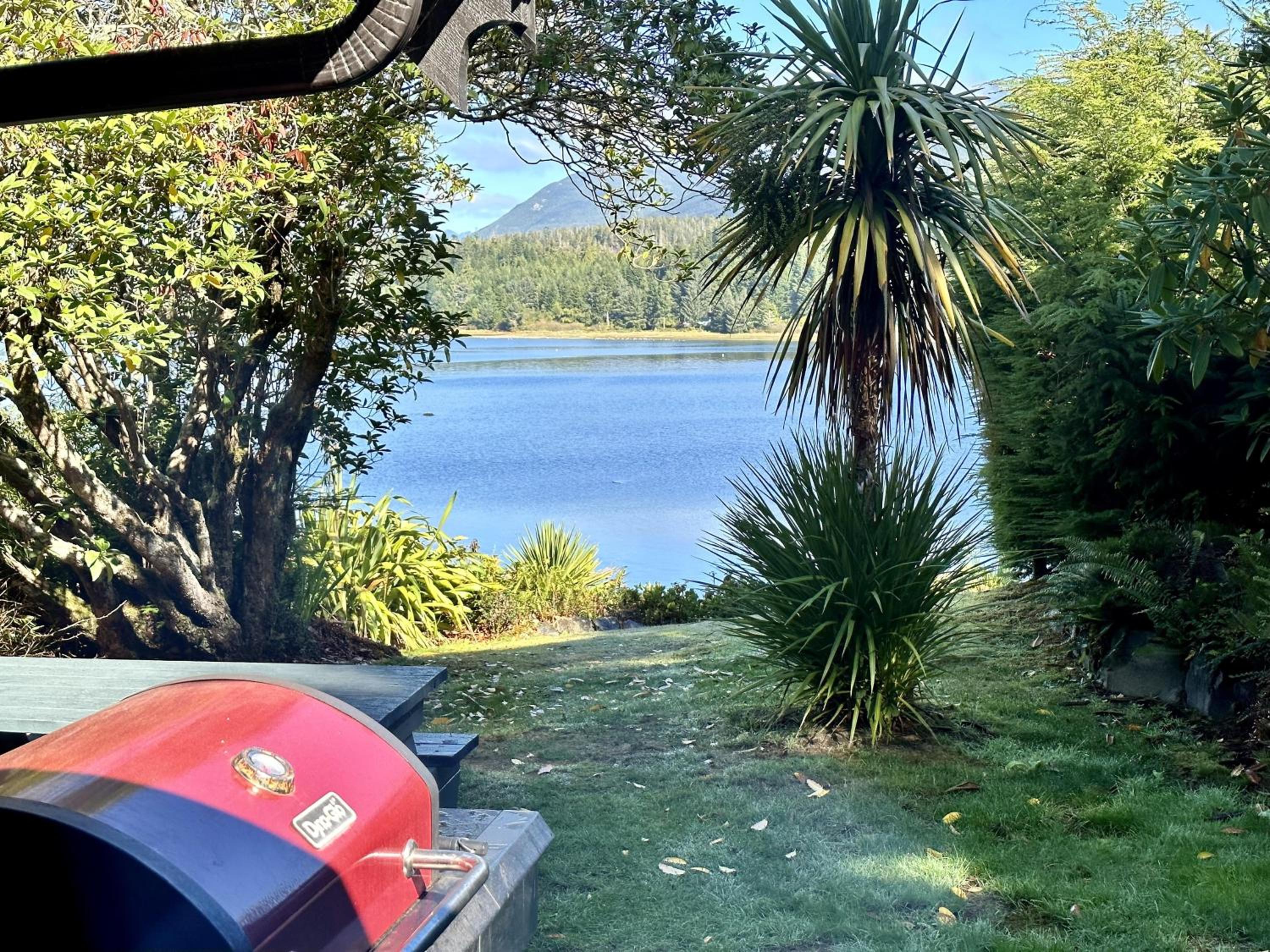 Private Oceanfront Cabin And Hot Tub! - Gww