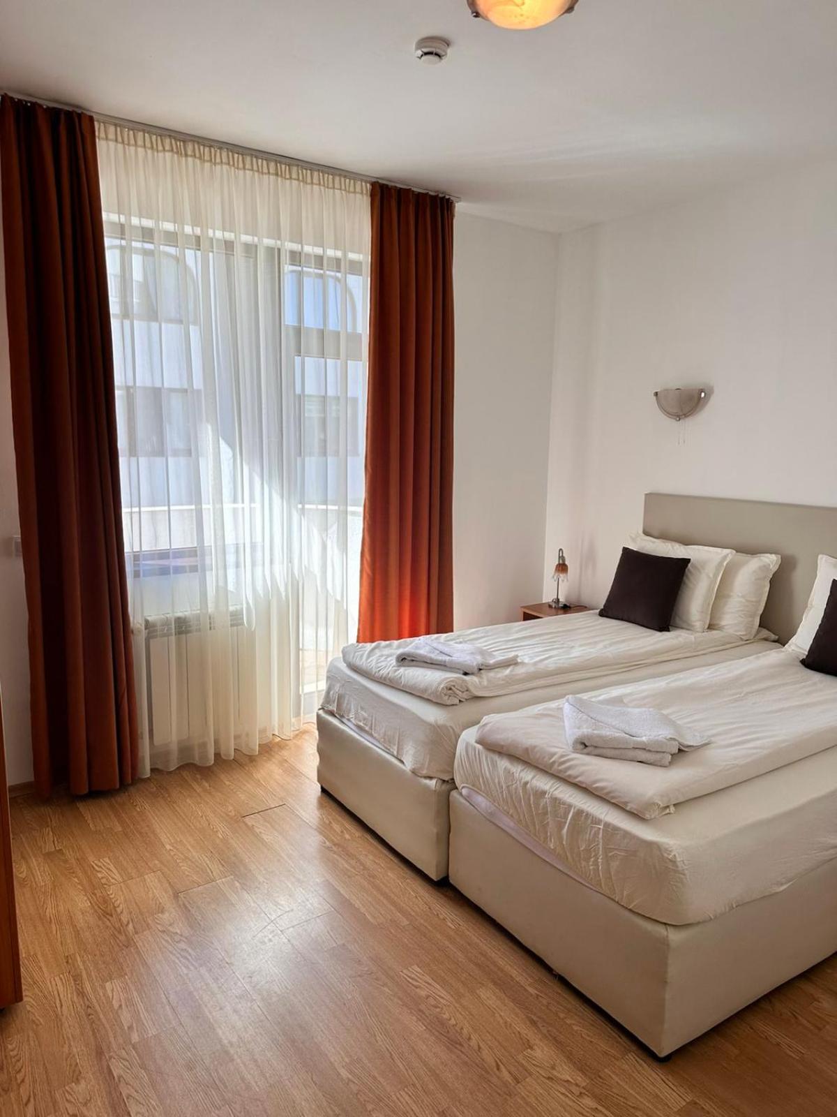 Spacious Two bedroom apartment in Flora Residence Tulip 12