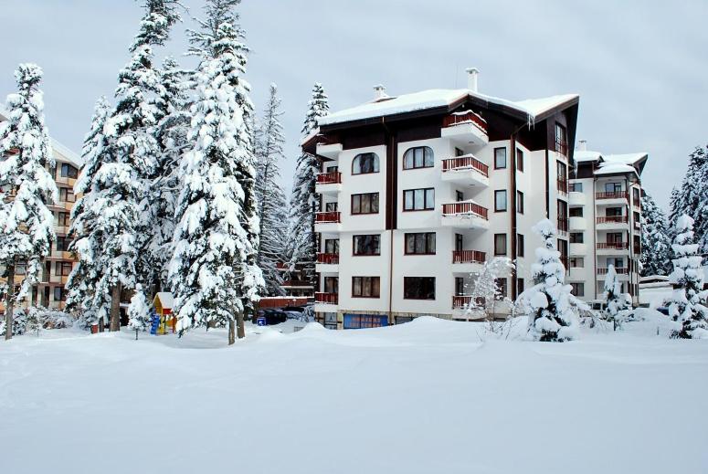 Spacious Two bedroom apartment in Flora Residence Tulip 12