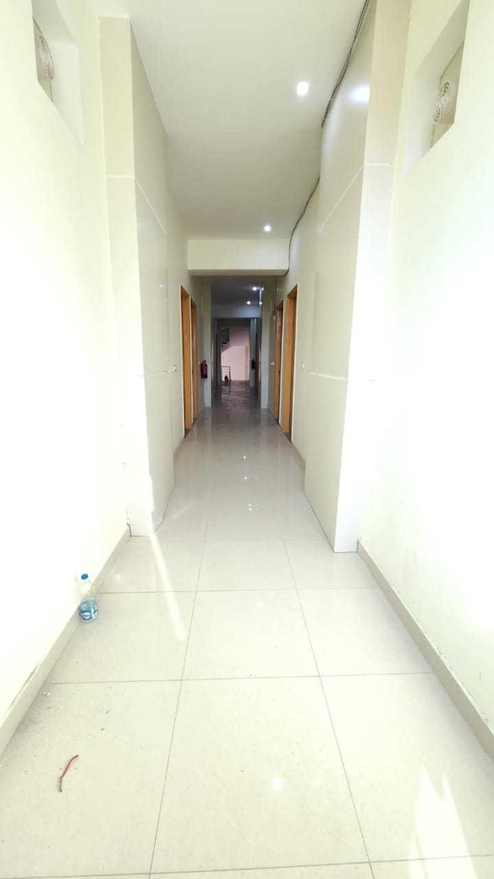 Photo 32
