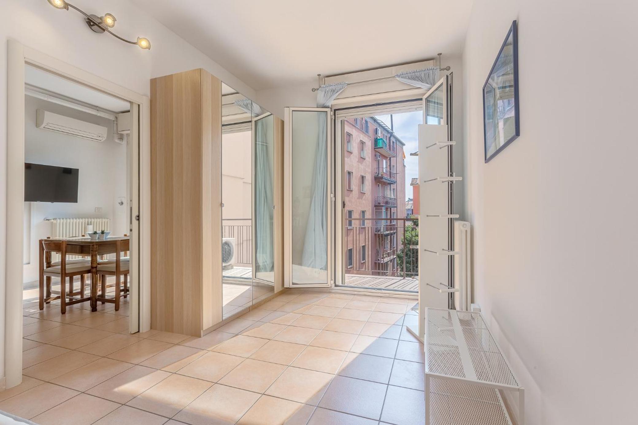 GuestHost - Porta Maggiore Apartment view 5