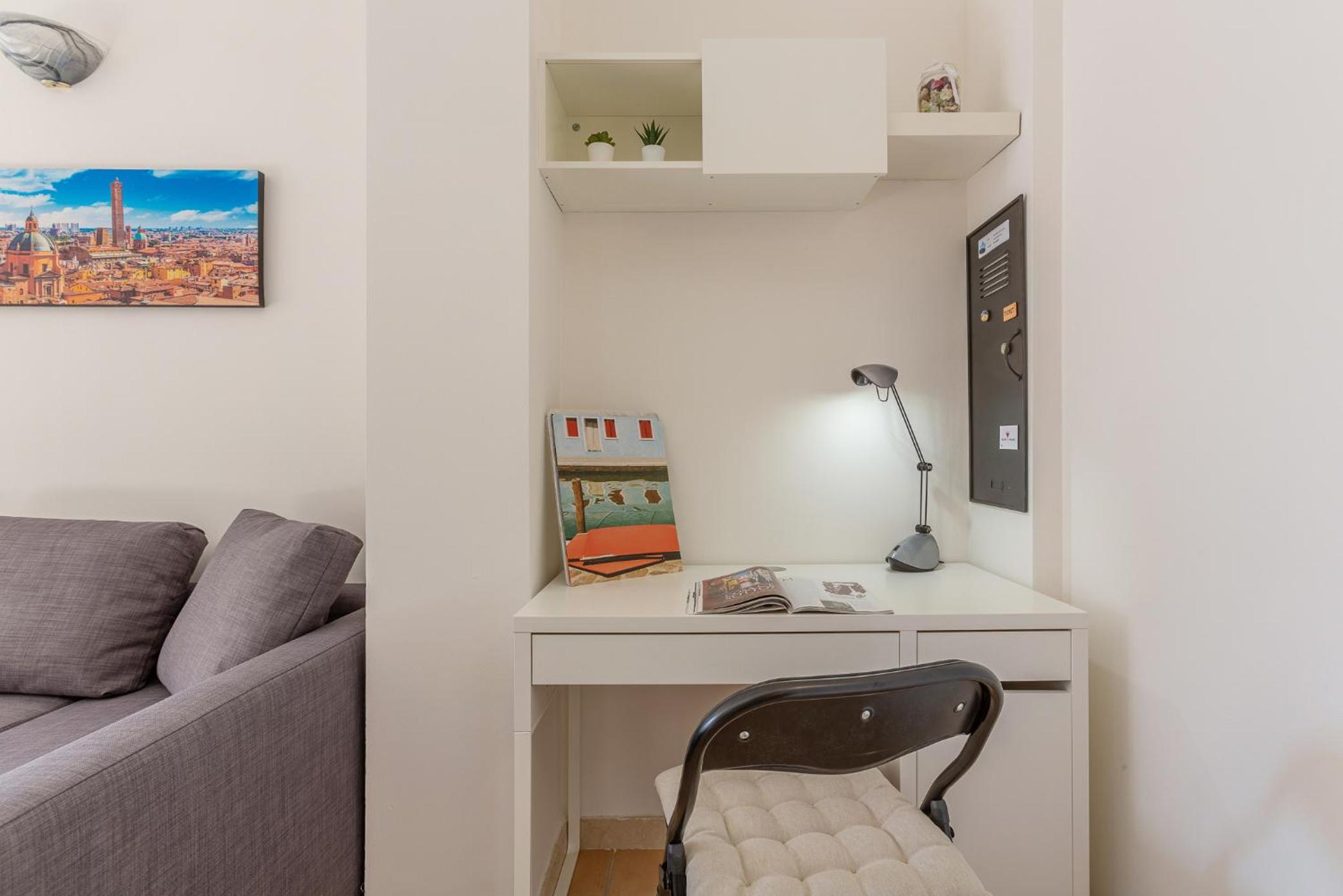 GuestHost - Porta Maggiore Apartment view 3