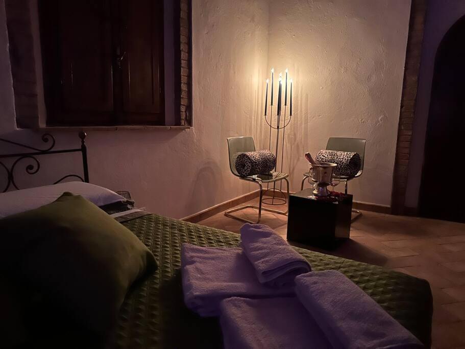 Relax nella jacuzzi in Toscana photo 4