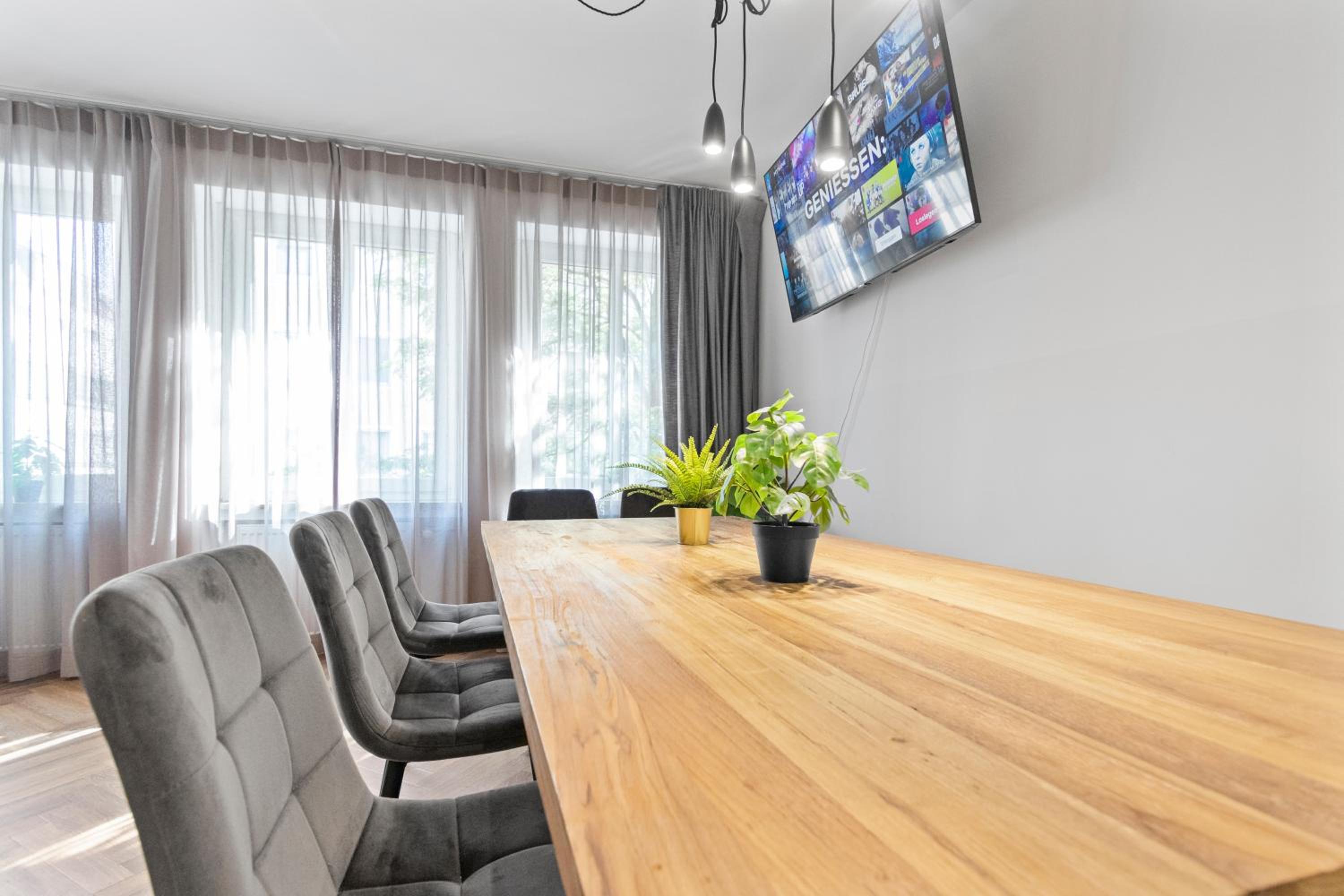 meeting & event spaces