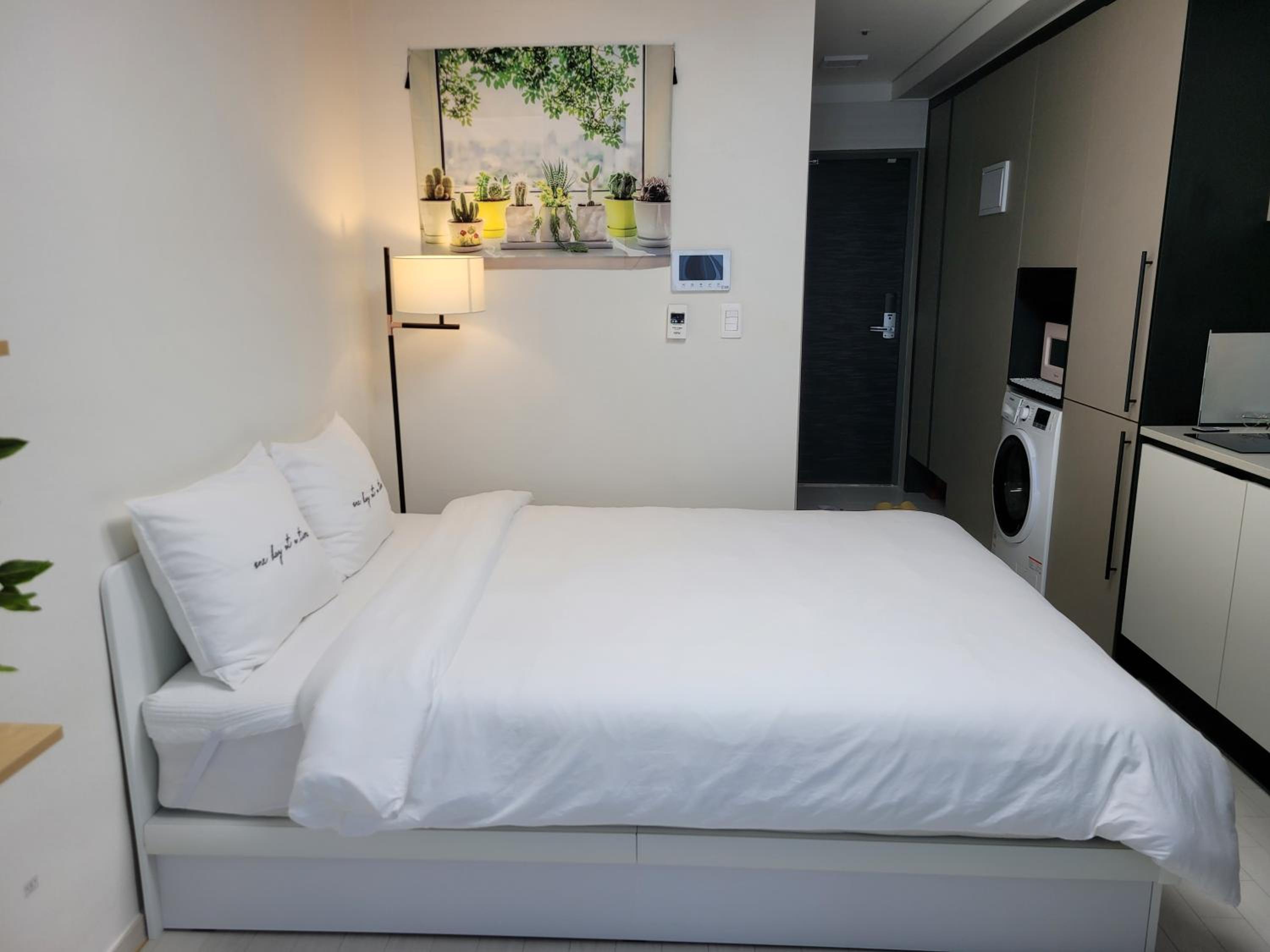 DAON STAR BnB