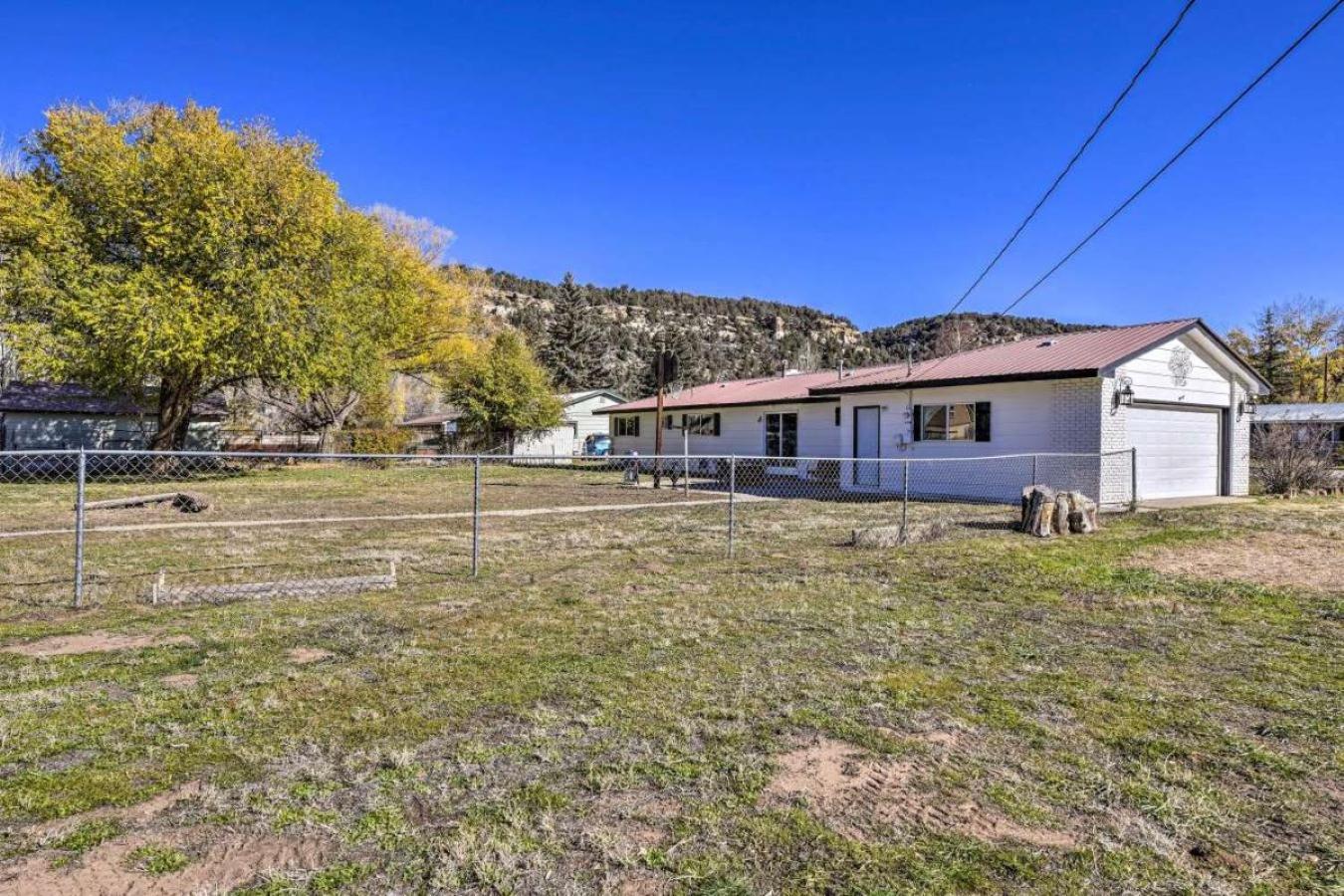 Stunning highly sought house w/ river access nearby