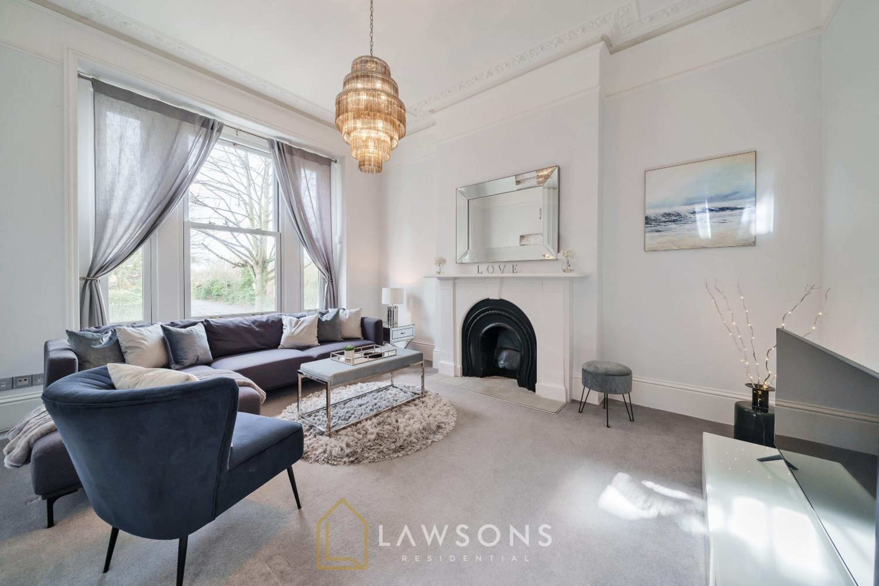 4BR Steps from Windsor Castle I Free EV view 2