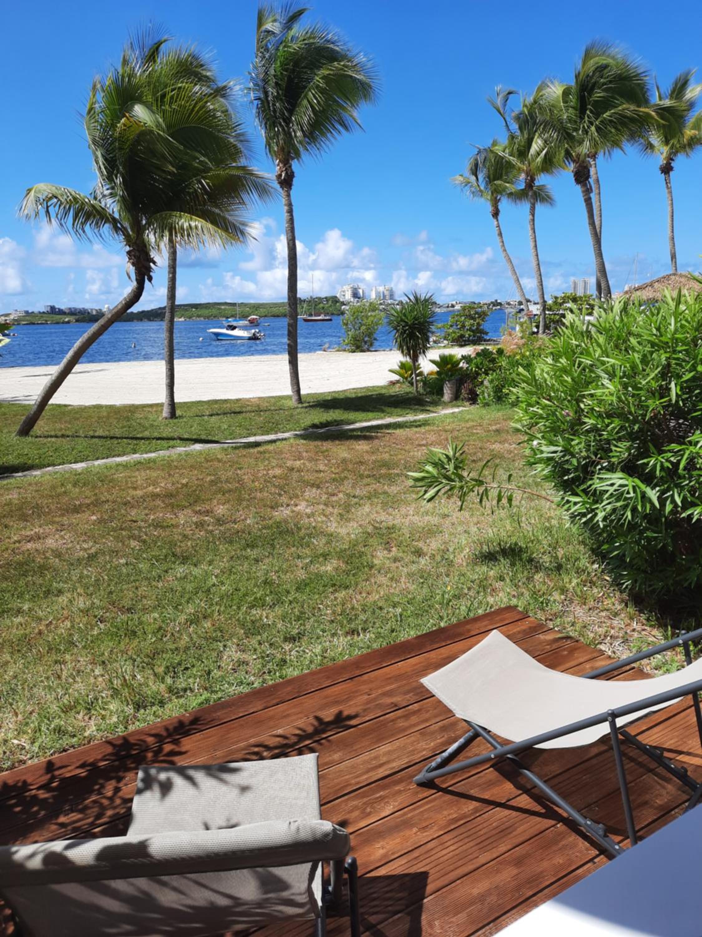 appartement au bord de l'eau sxm view 2