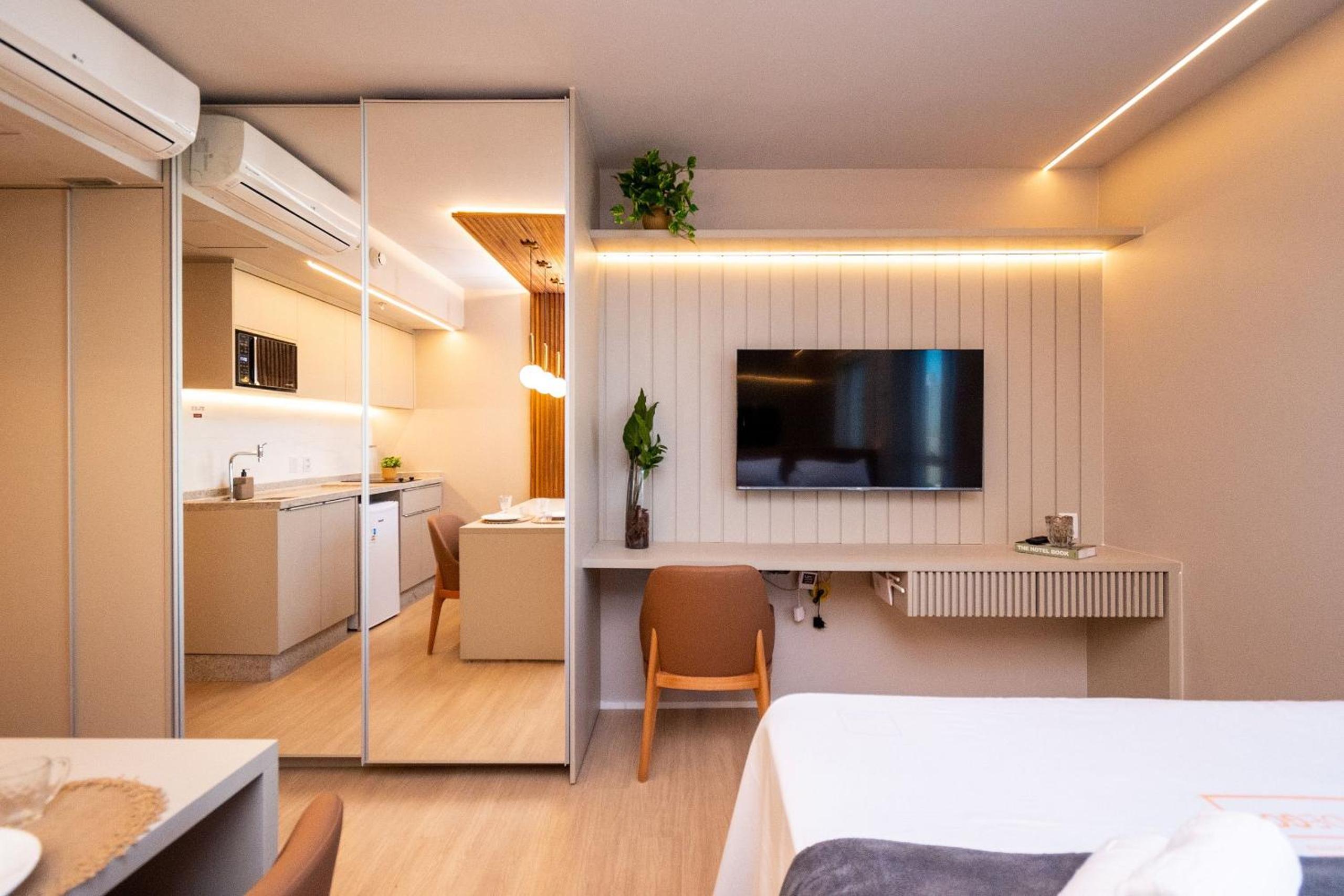 Accommodating Studios at Setor Marista BLS