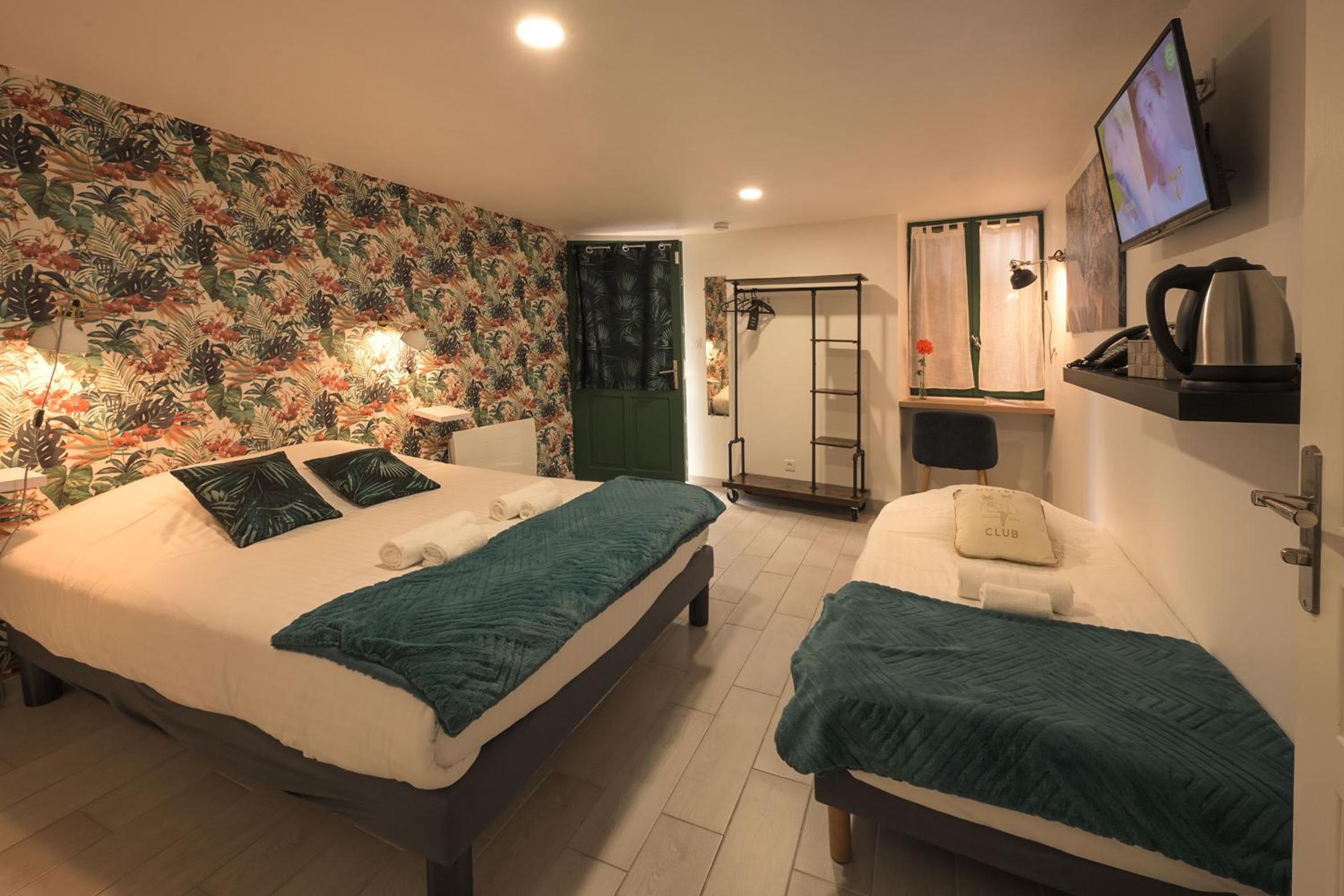 hotel room