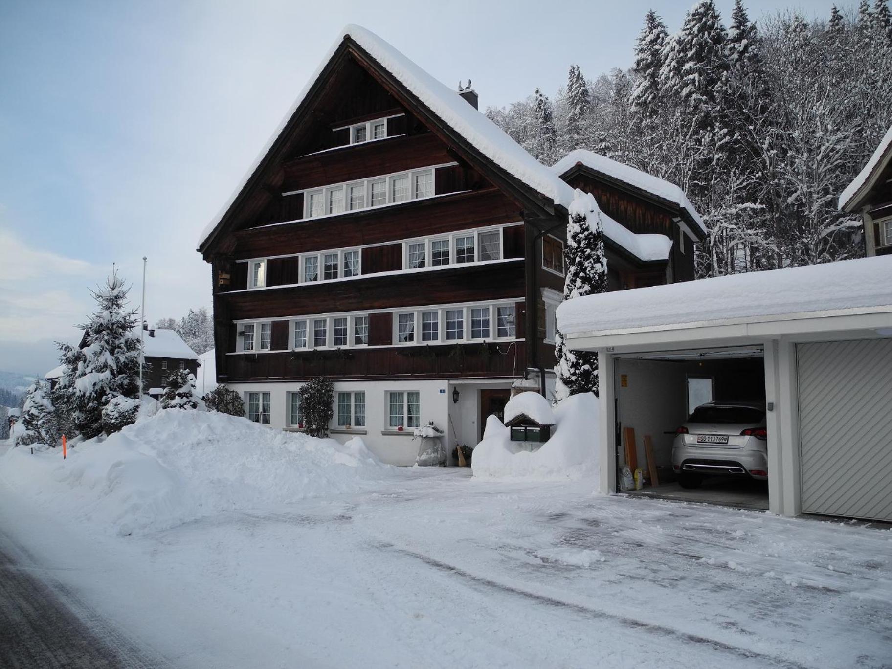 Wunderschöne Maisonette-Ferienwohnung in stattlichem Toggenburgerhaus