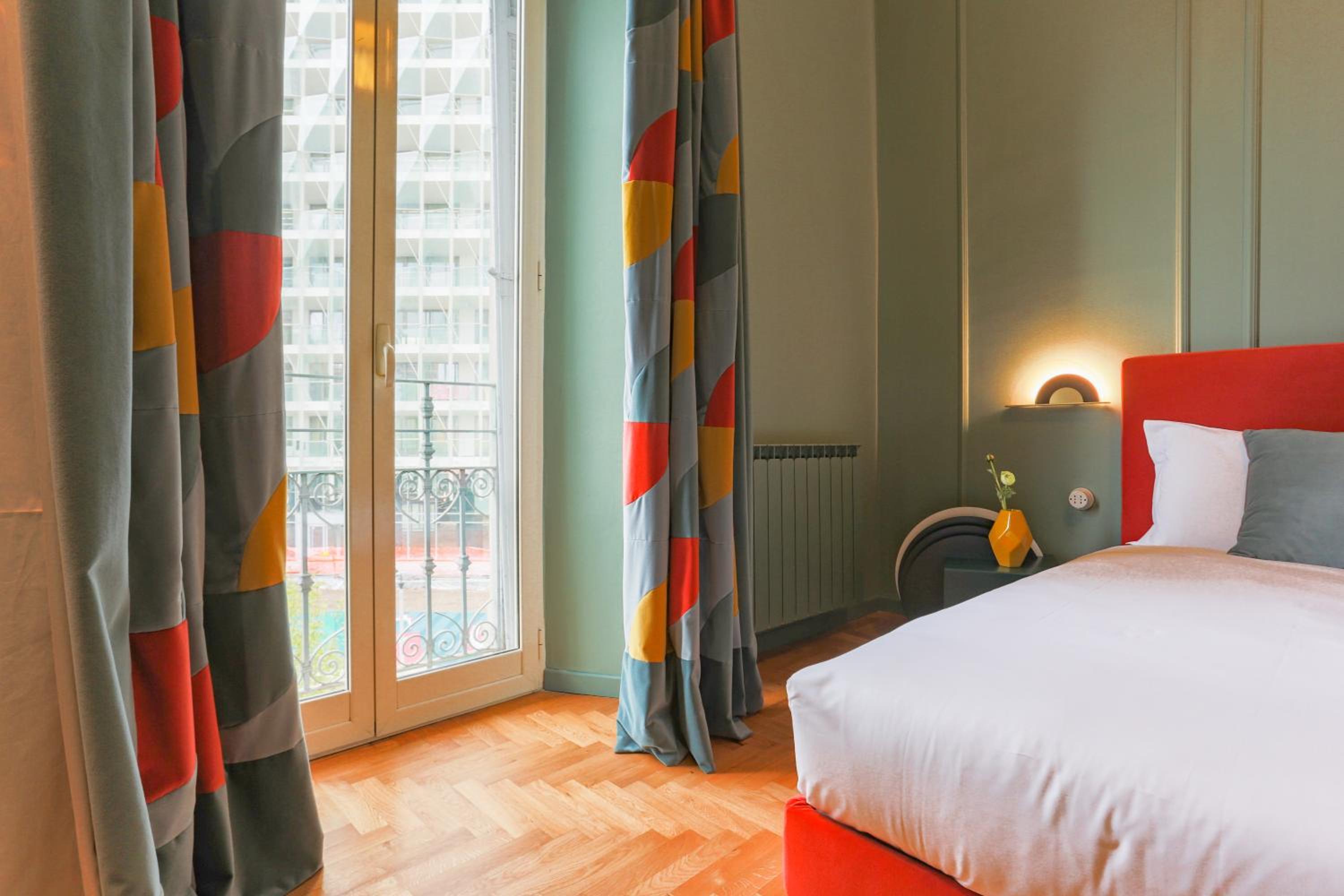 Luxury apartment in Isola - CA24