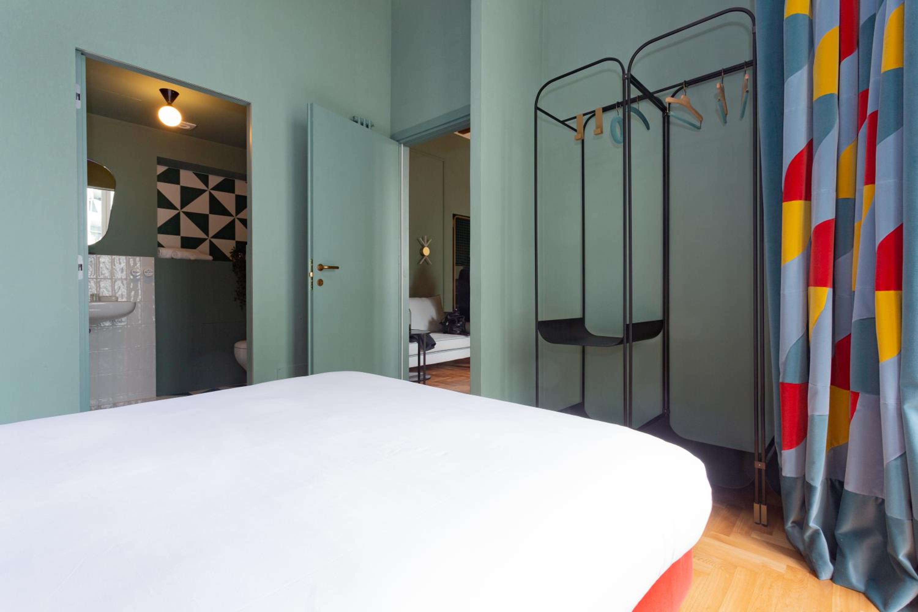 Luxury apartment in Isola - CA24