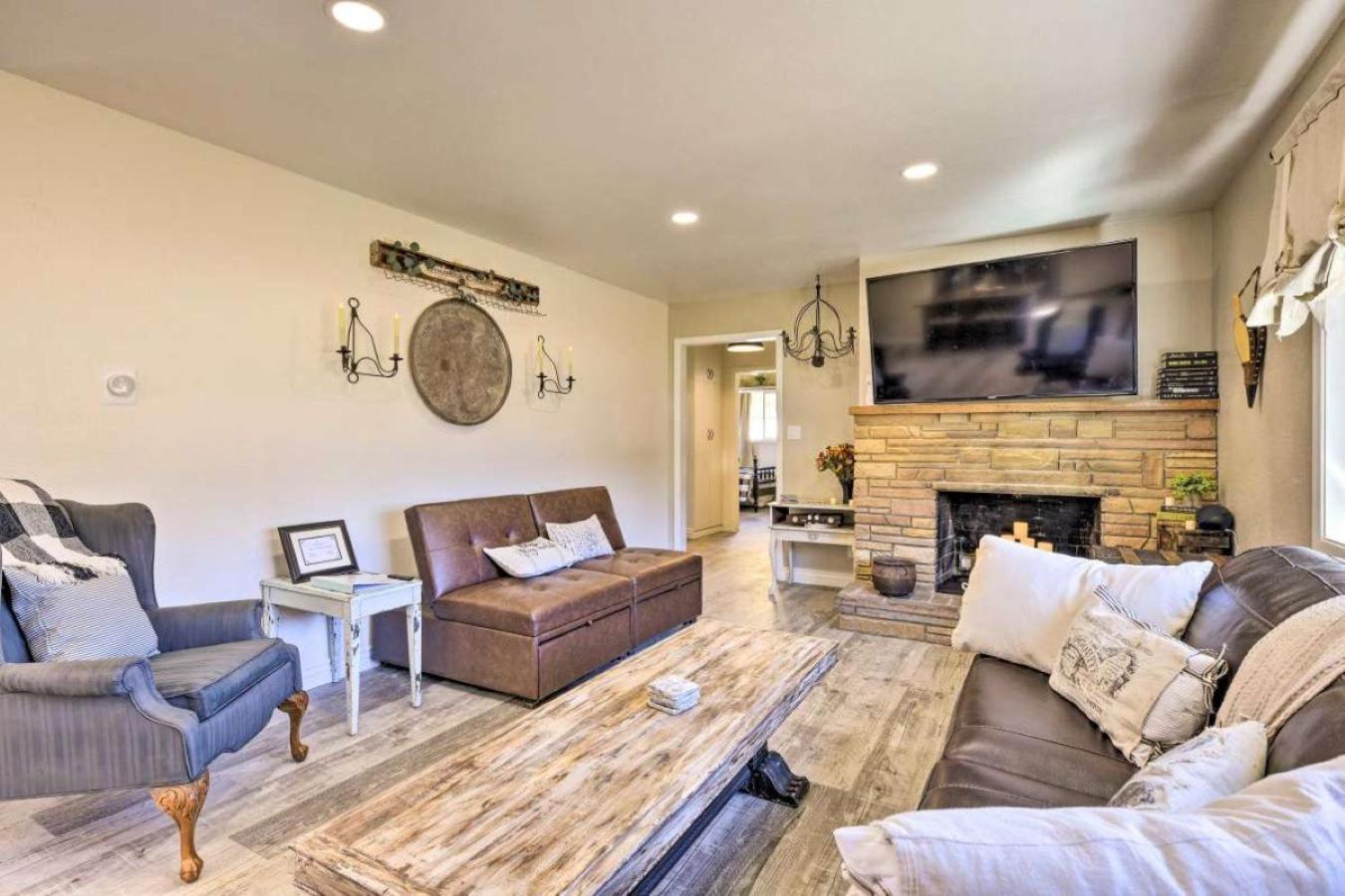 Stunning highly sought house w/ river access nearby