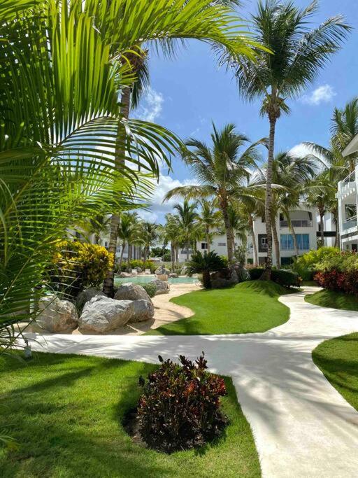 Estrella Dominicus con hermosa piscina! 1st floor