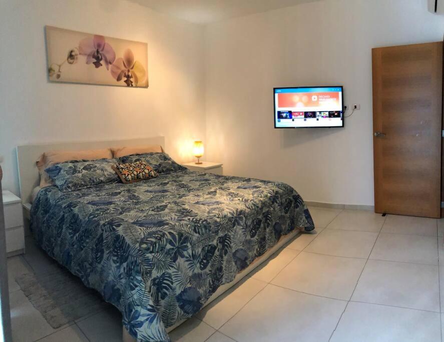 Estrella Dominicus con hermosa piscina! 1st floor