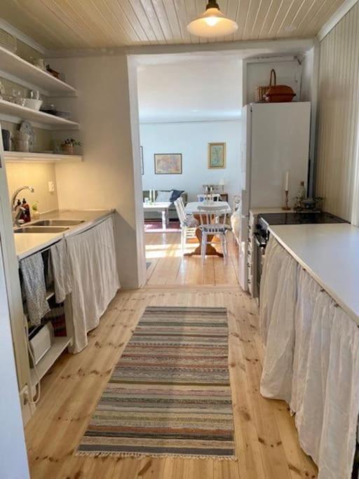 Spacious house near water and nature view 5