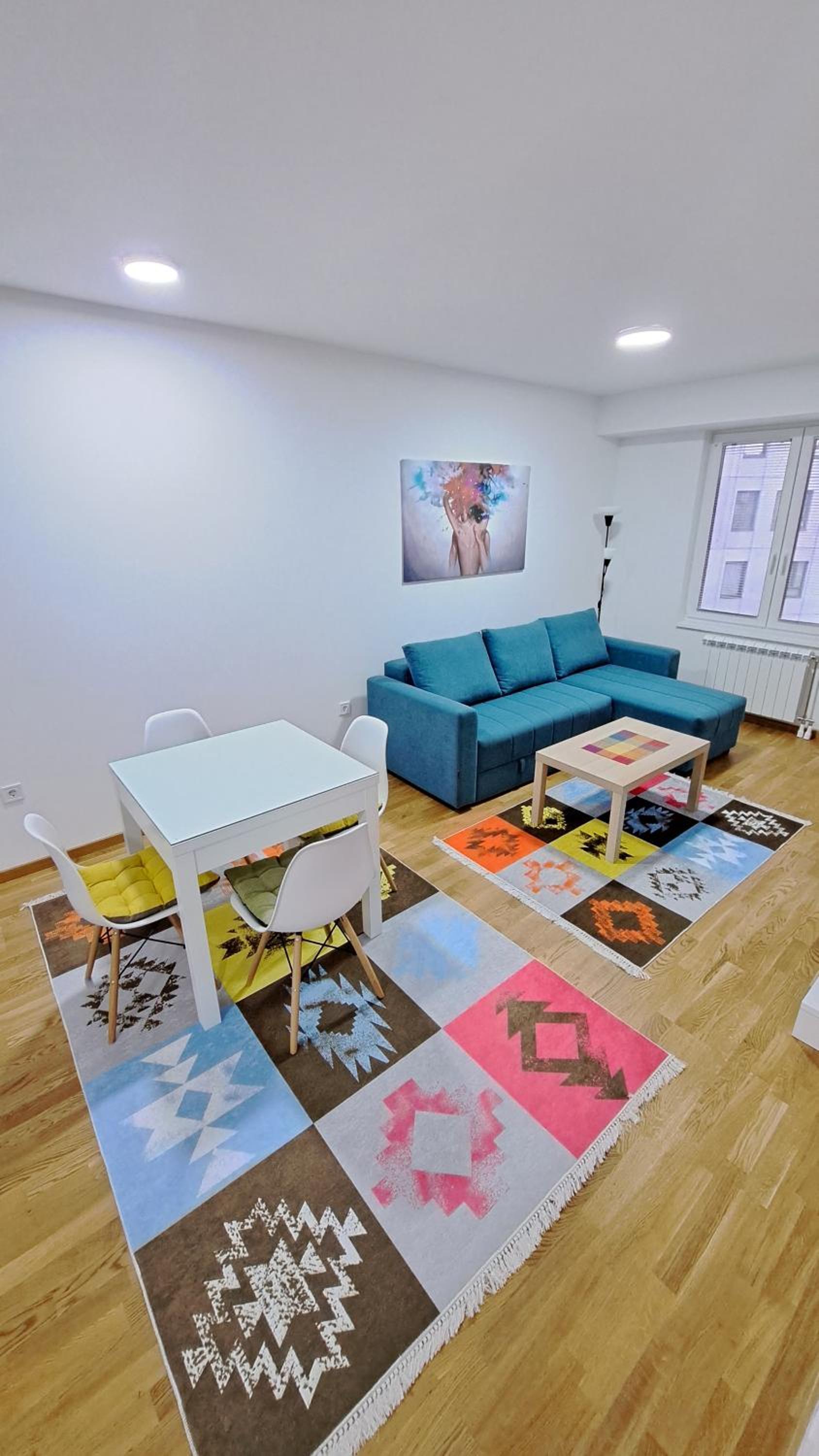 J&J Apartment
