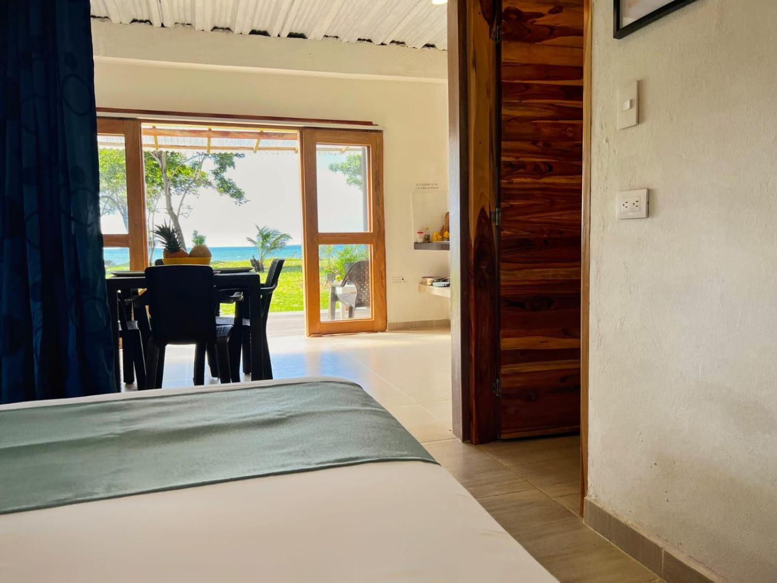 Deluxe Family Suite - In front of the sea
