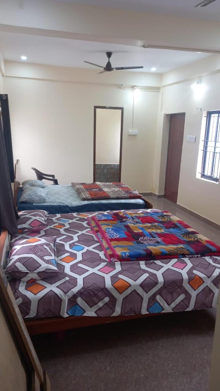 YETTI-A GUEST HOUSE