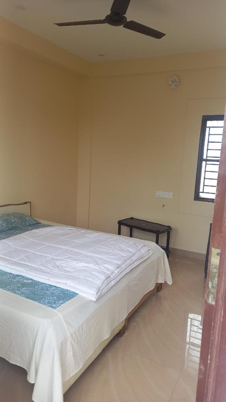 YETTI-A GUEST HOUSE