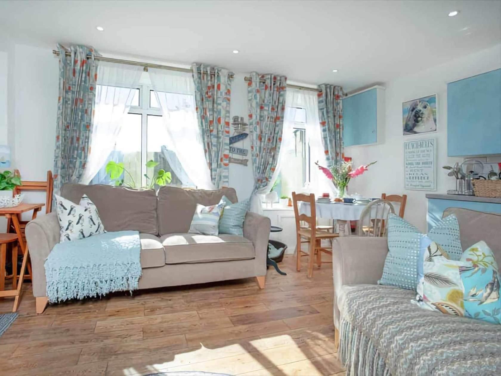 Customs Cottage