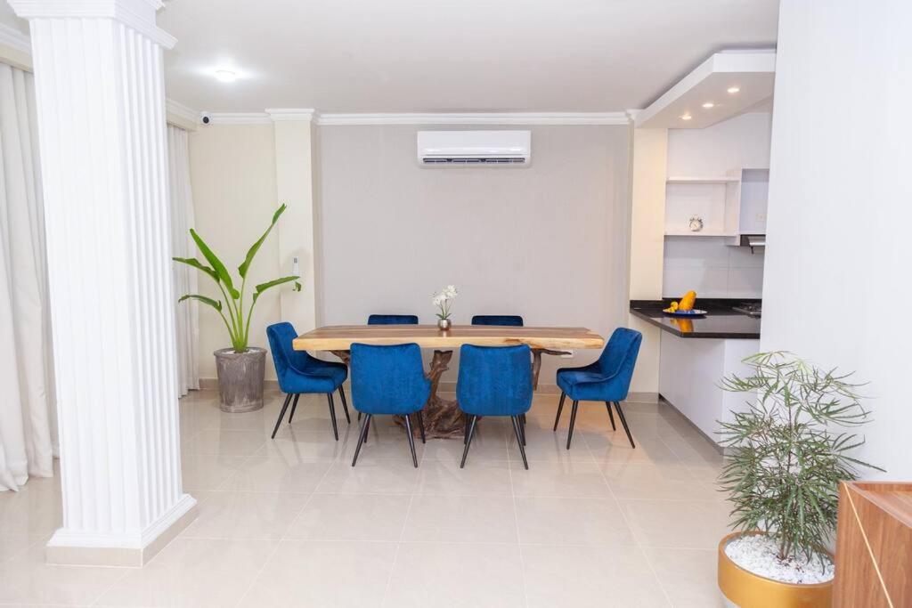 Apartamento Nuevo en Manga