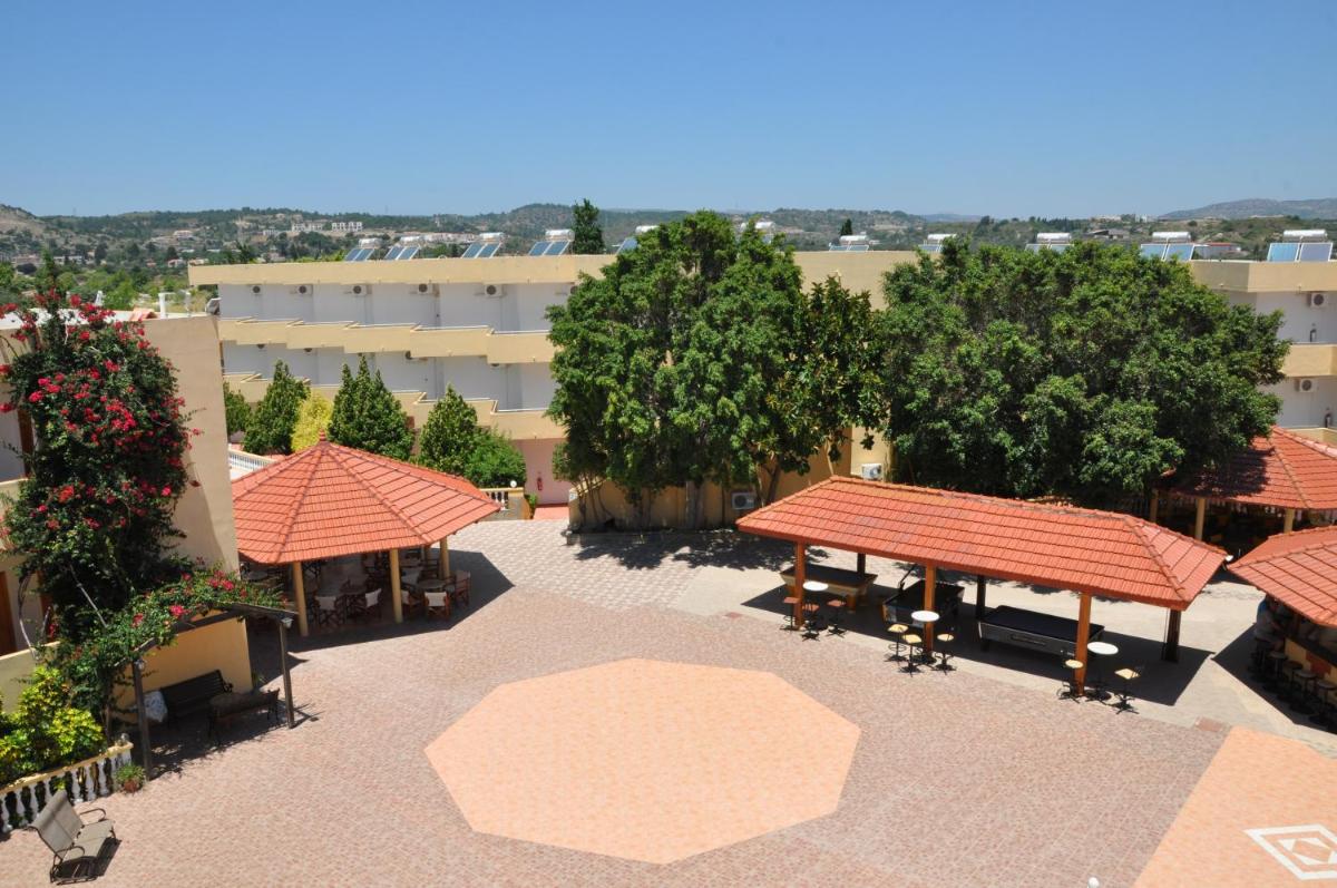 outdoor BBQ area