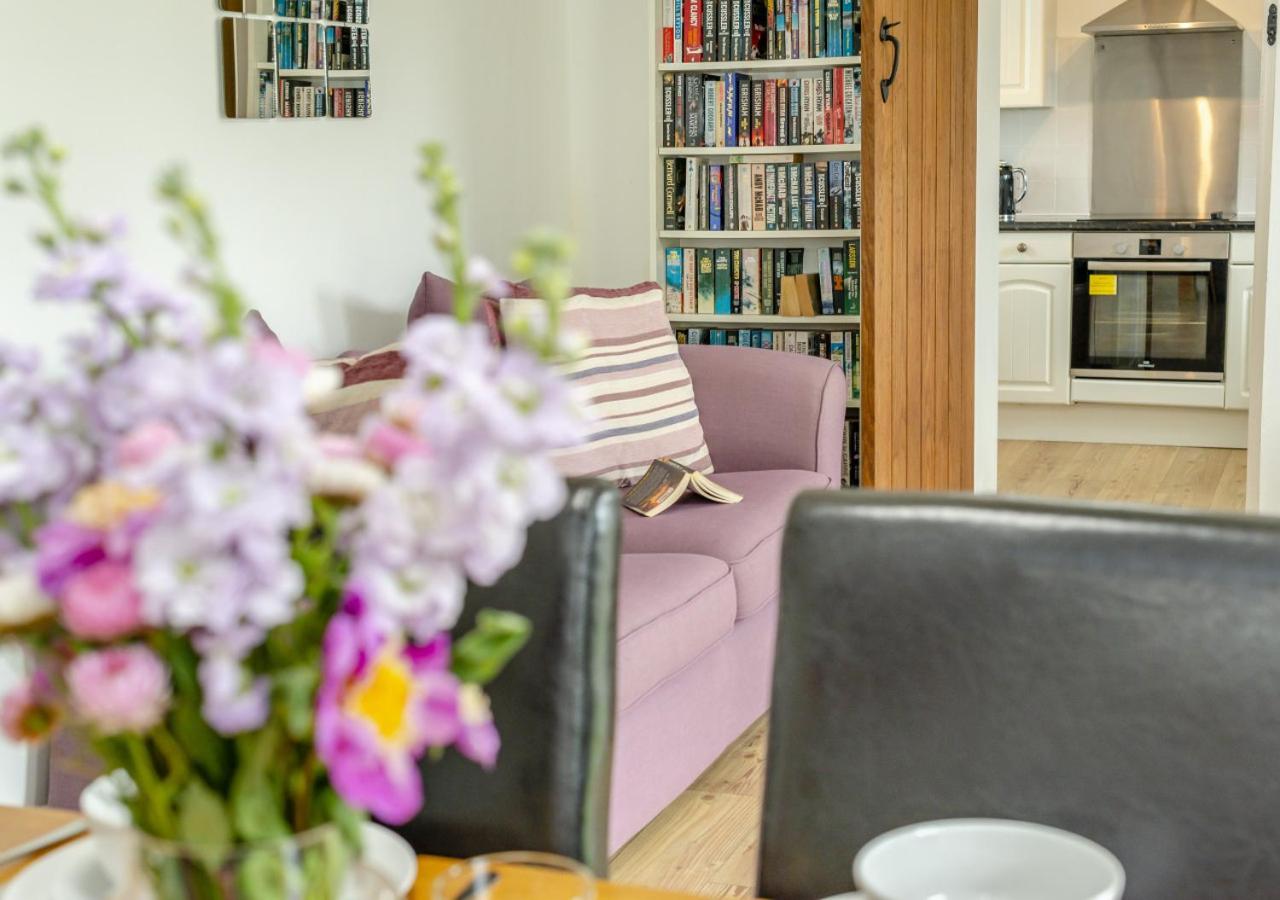 3 Bed in Padstow oc-p00294