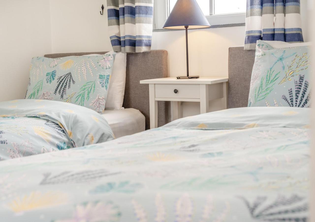 3 Bed in Padstow oc-p00294