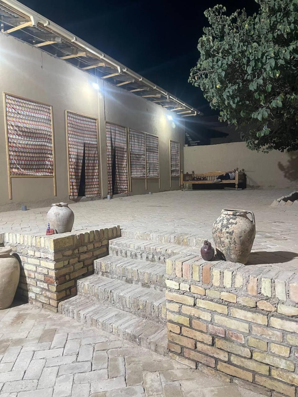 Nur Hostel