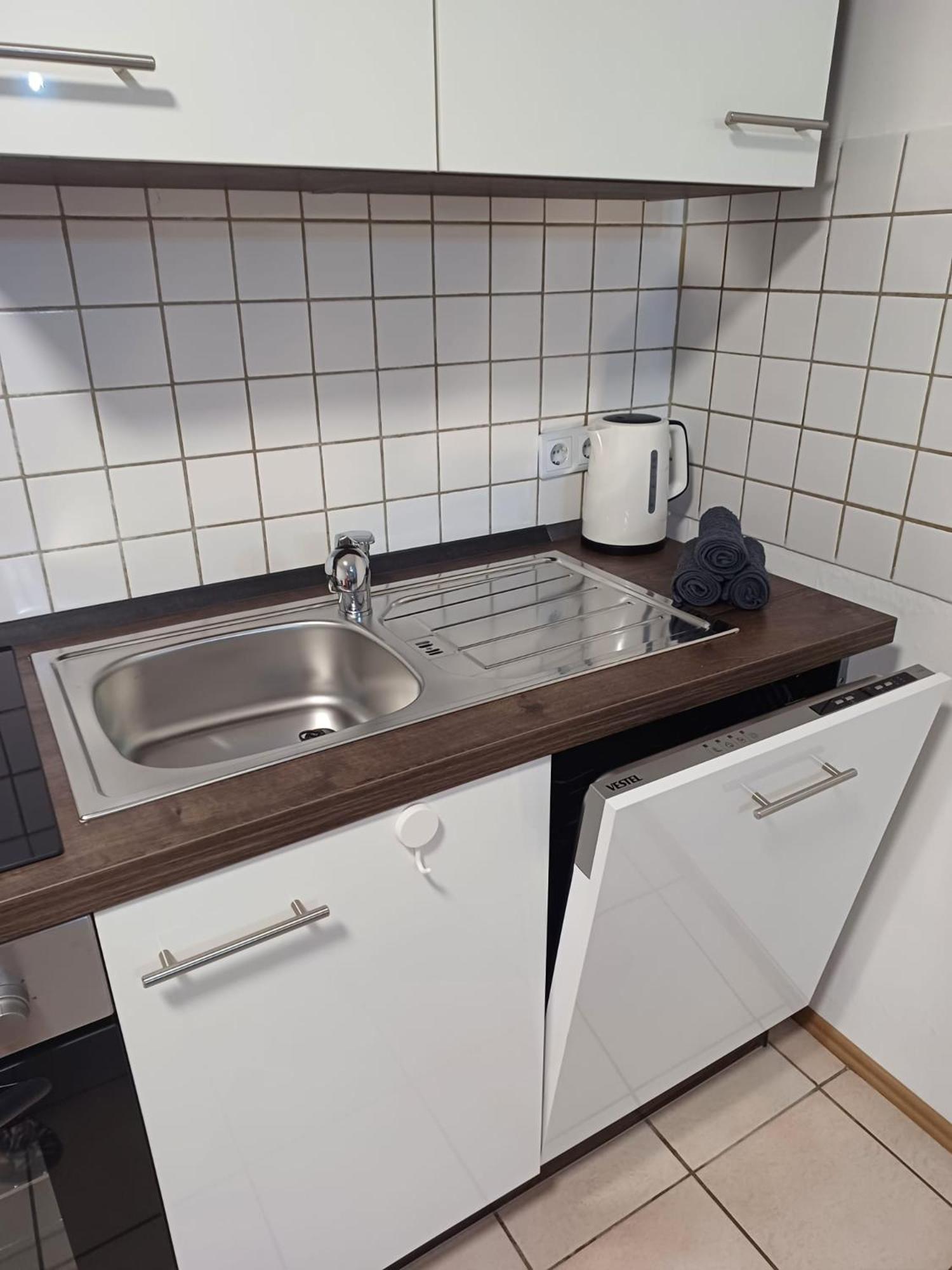 Ferienwohnung Neli am Rhein
