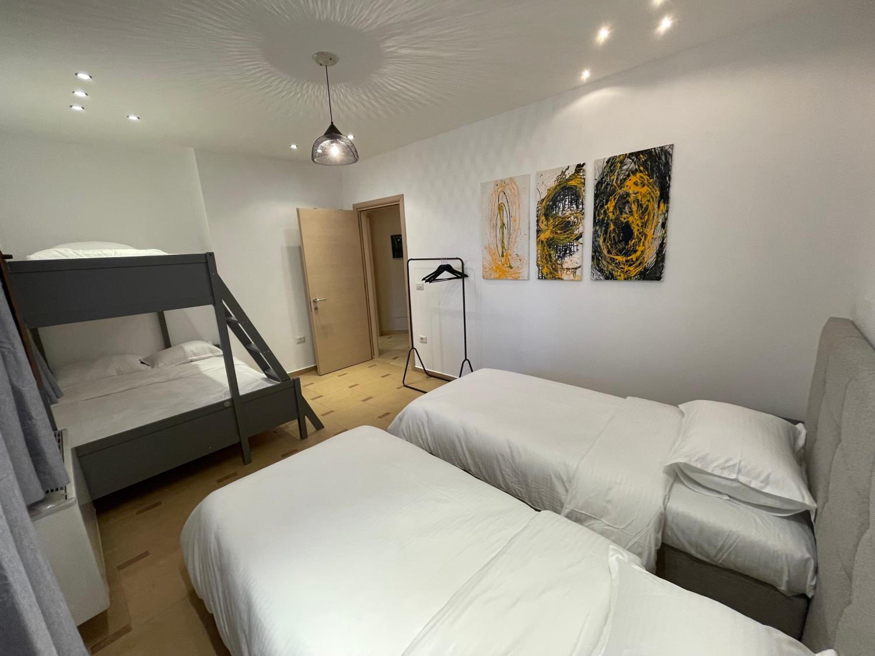 Proper Apartment 2