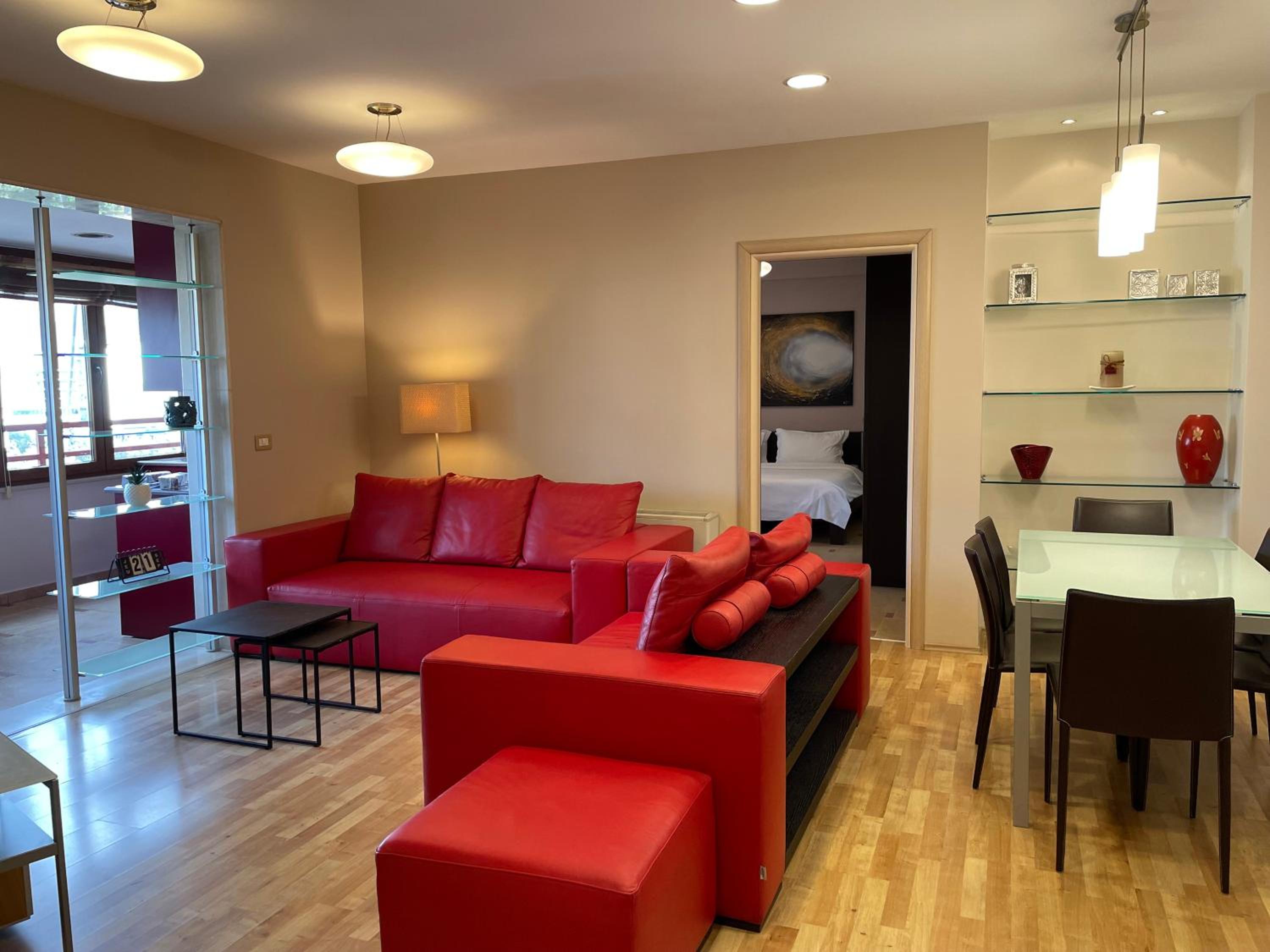 Proper Apartment 2