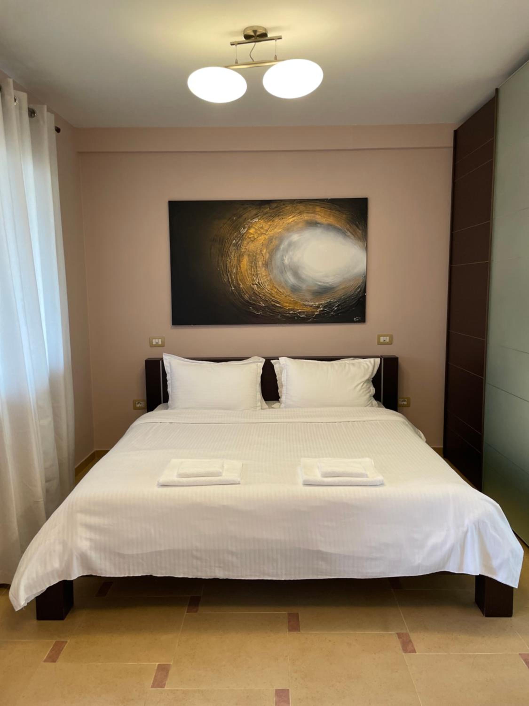 Proper Apartment 2