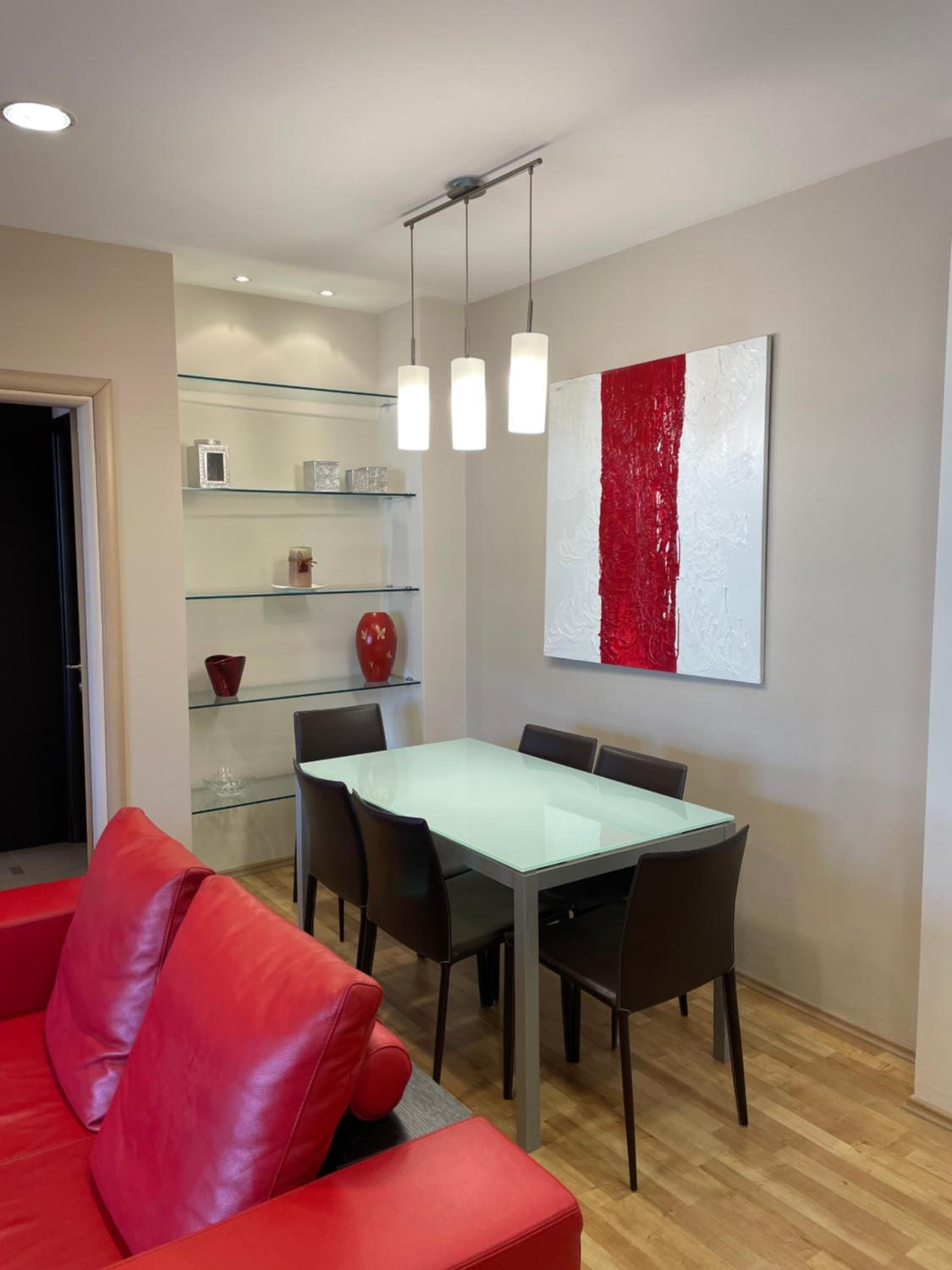 Proper Apartment 2