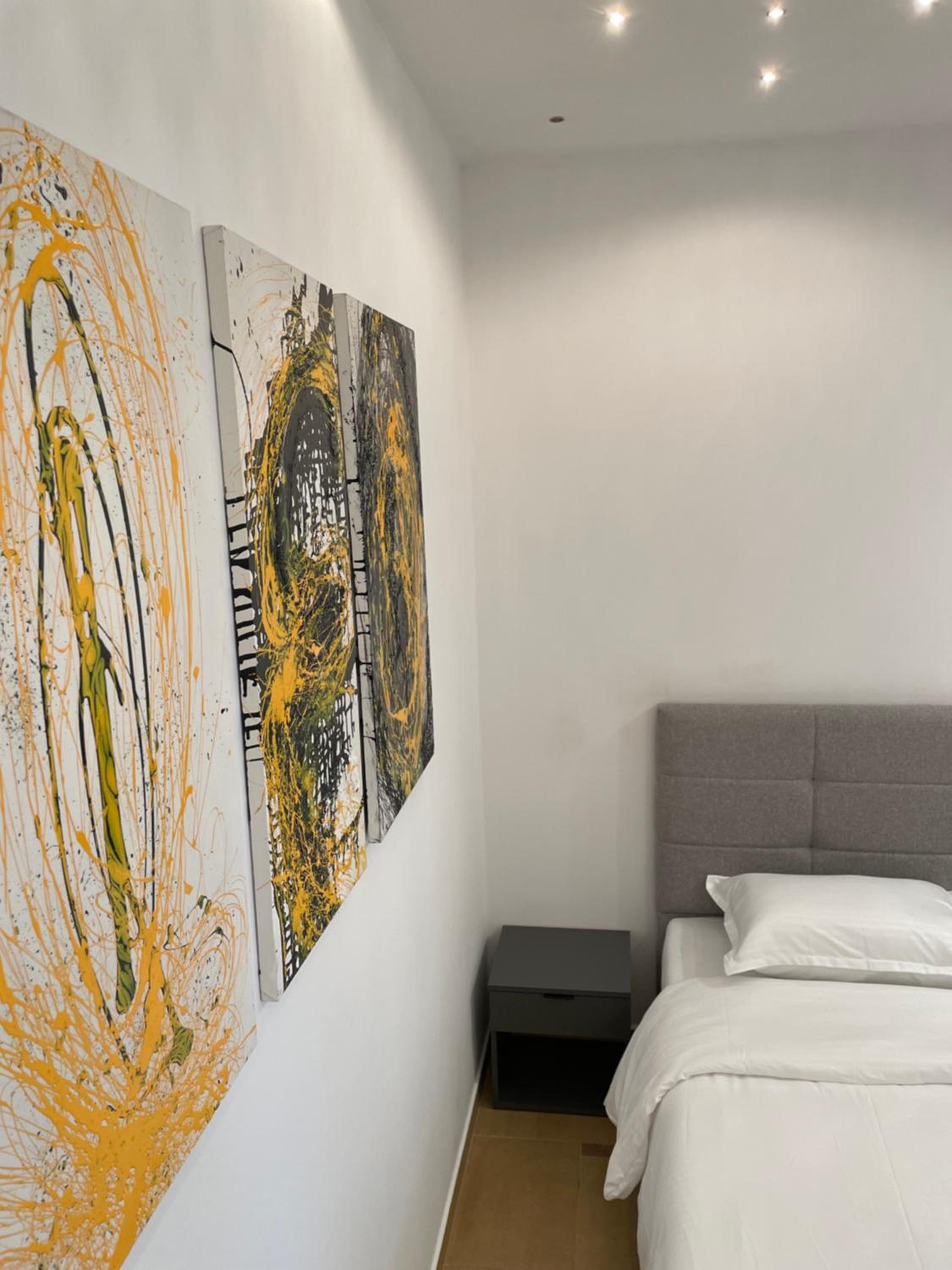 Proper Apartment 2