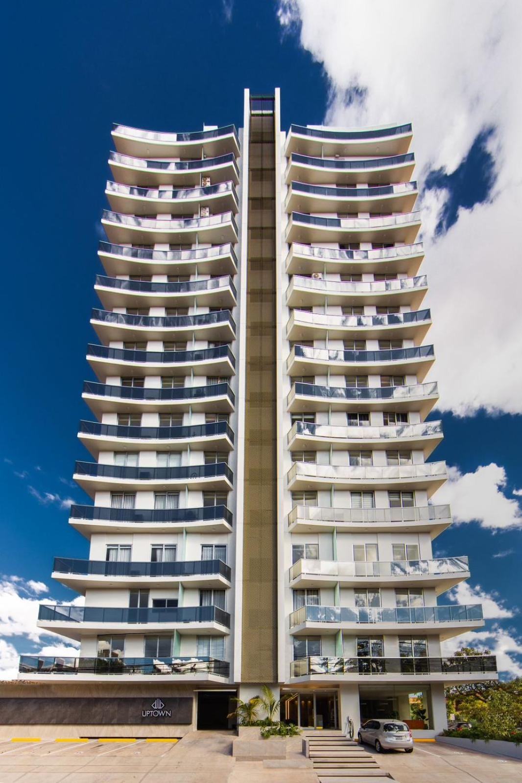 Equipetrol Uptown Monoambiente