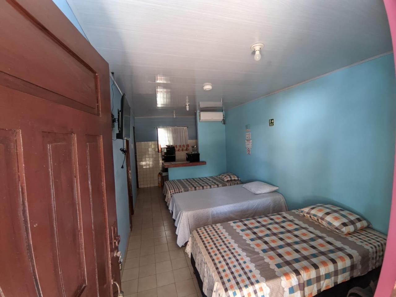 Breadfruit Lodge