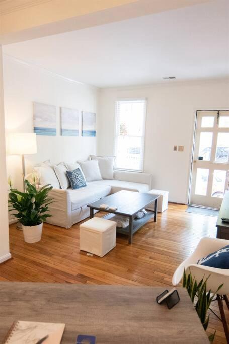 Annapolis Vacations - Cozy 2br home w/ parking in downtown Annapolis - Property Image 29