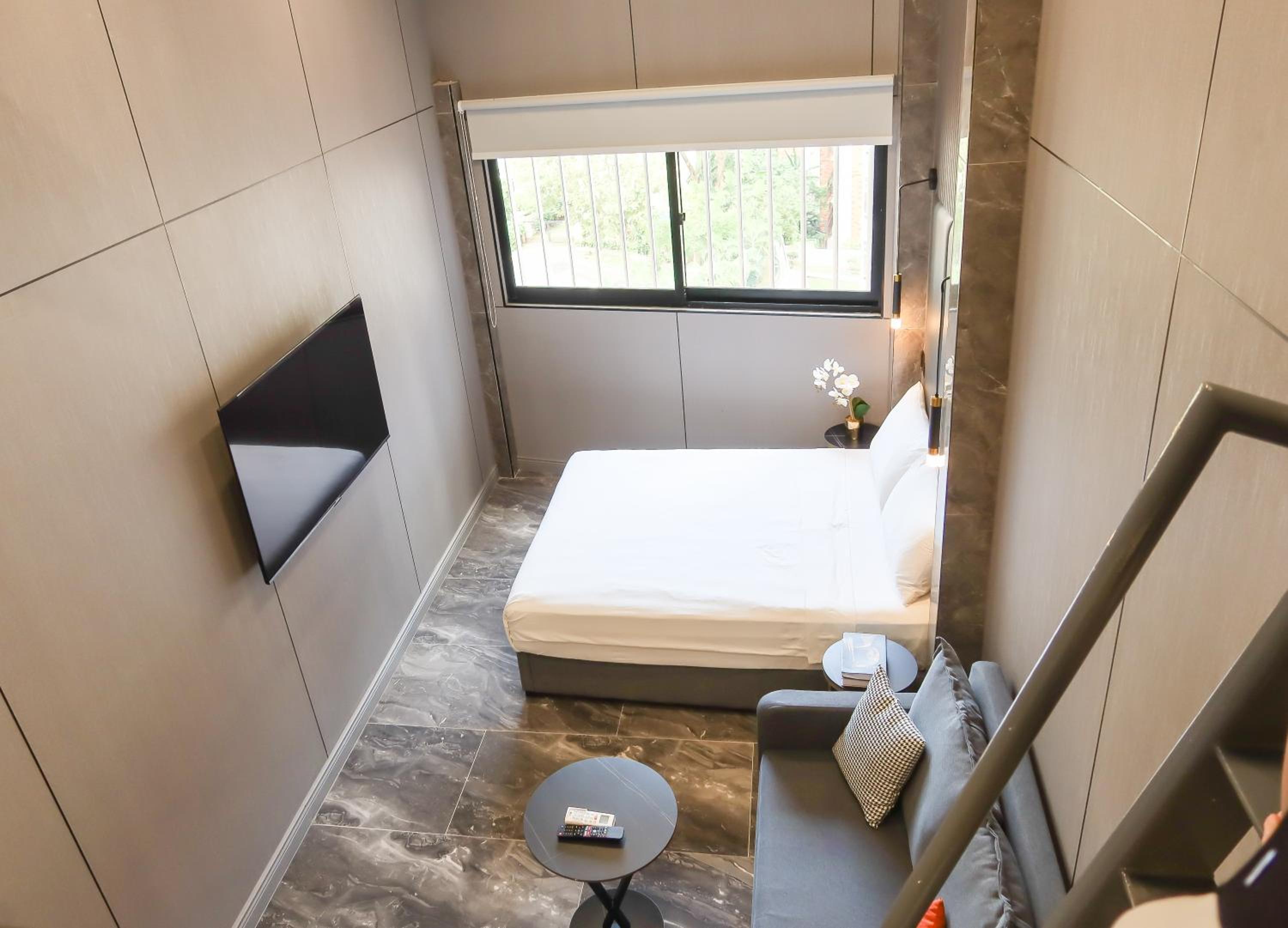 R Residences